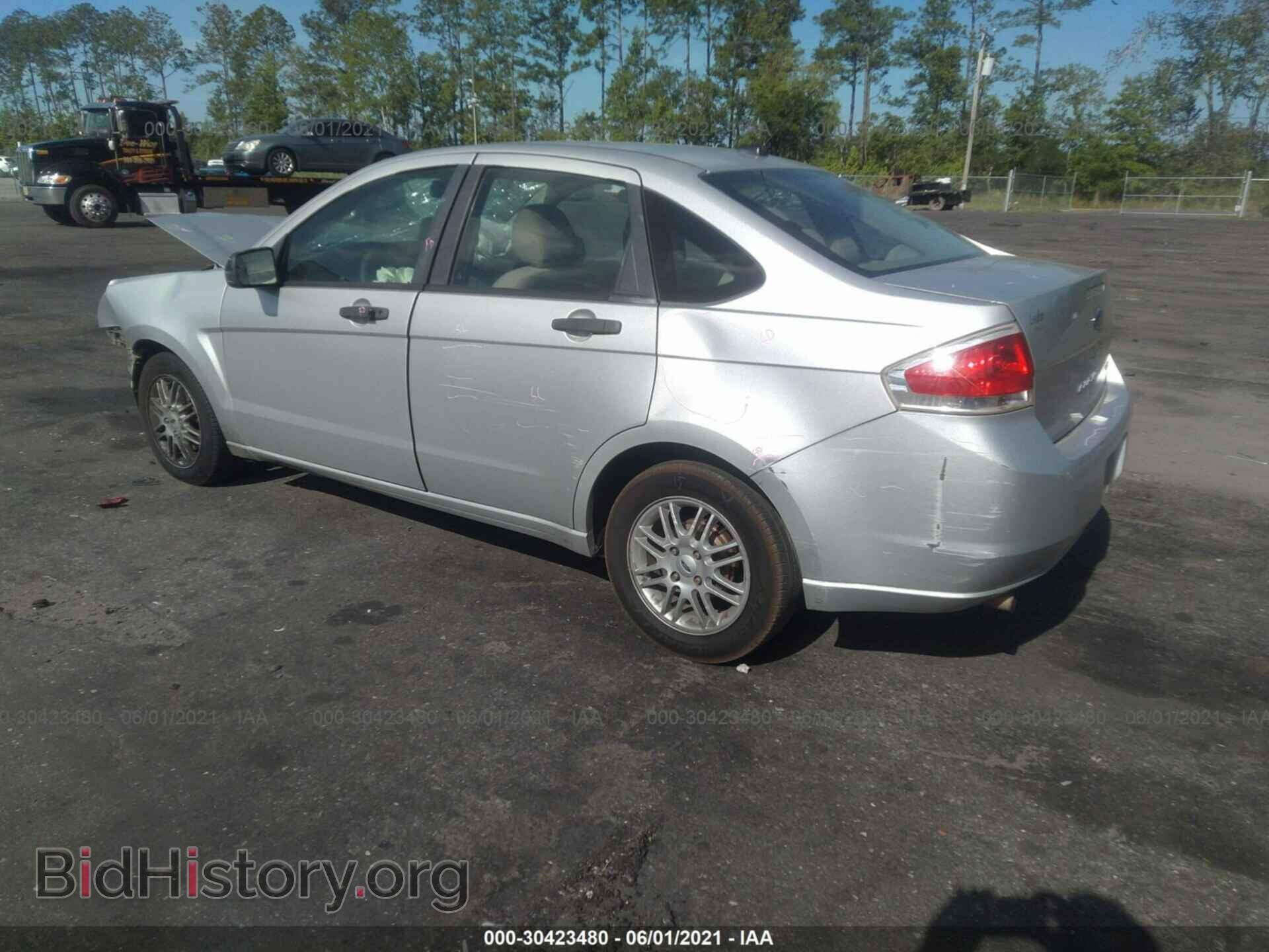 2009 FORD FOCUS - VIN: 1FAHP35N99W134459 - Фото 3