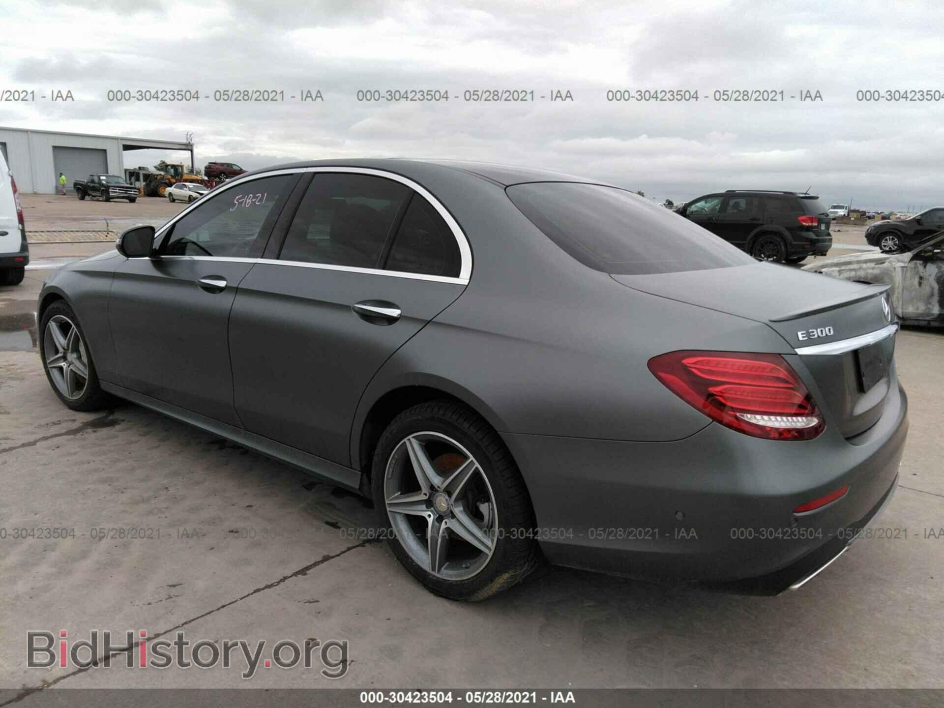 2017 MERCEDES-BENZ E-CLASS - VIN: WDDZF4JB4HA069699 - Фото 3