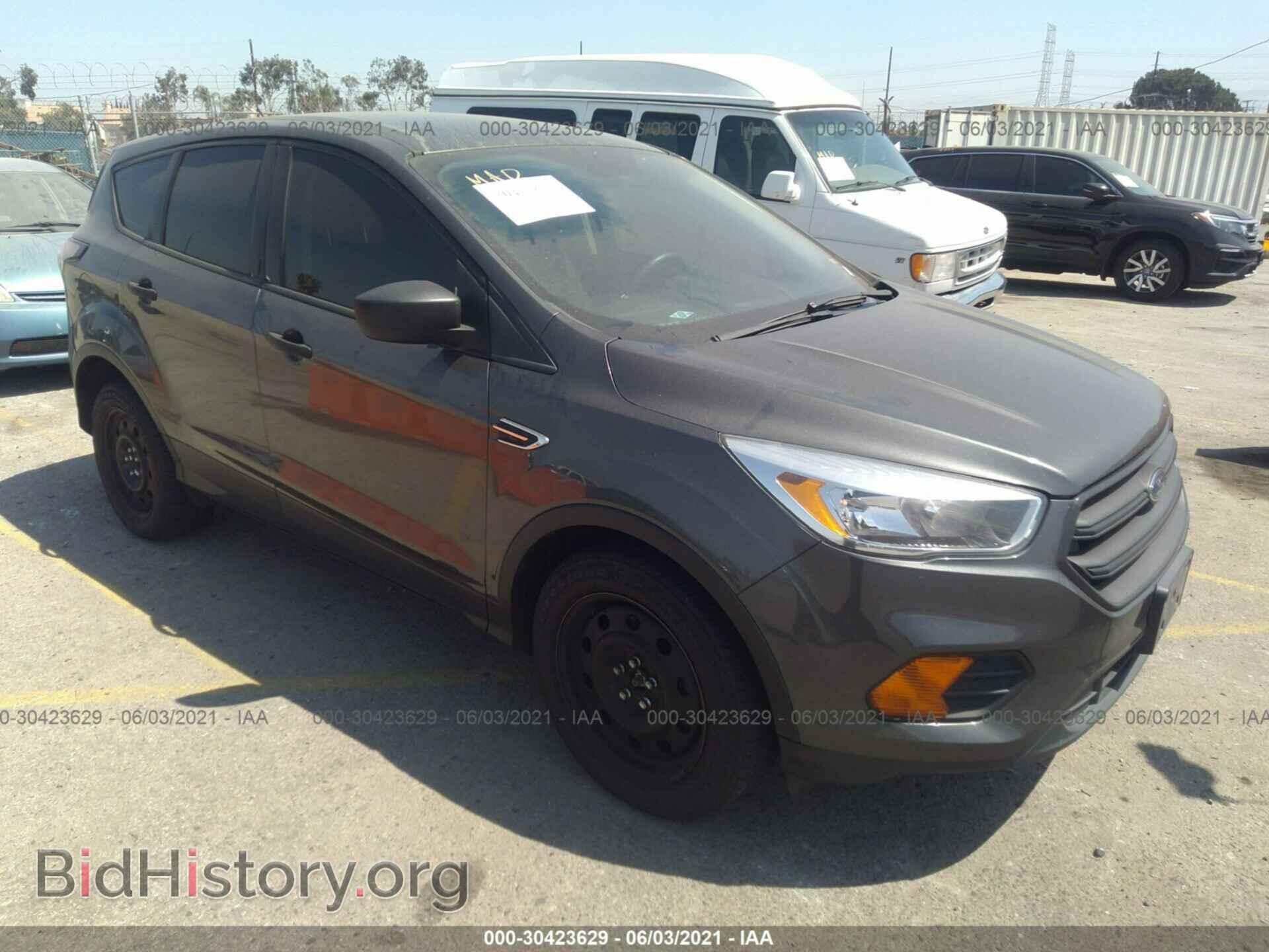 Фотография 1FMCU0F72HUC28524 - FORD ESCAPE 2017