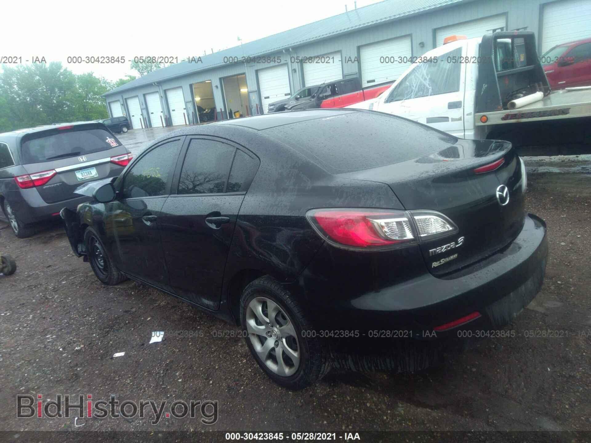2012 MAZDA MAZDA3 - VIN: JM1BL1UF3C1590987 - Фото 3
