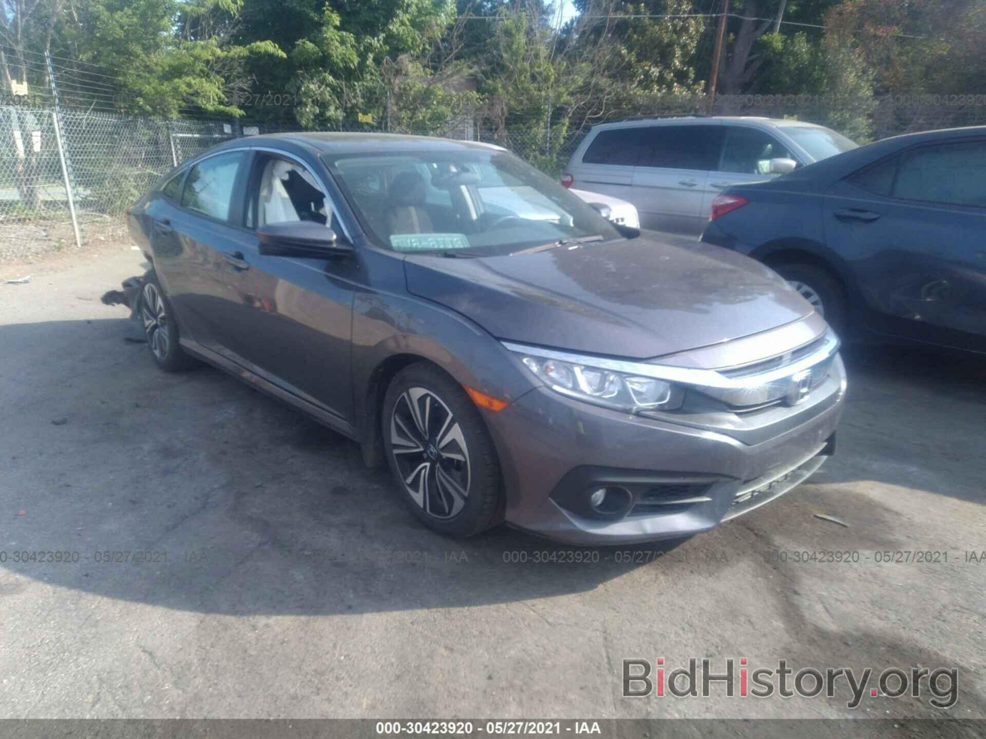 Photo 2HGFC1F38HH644377 - HONDA CIVIC SEDAN 2017