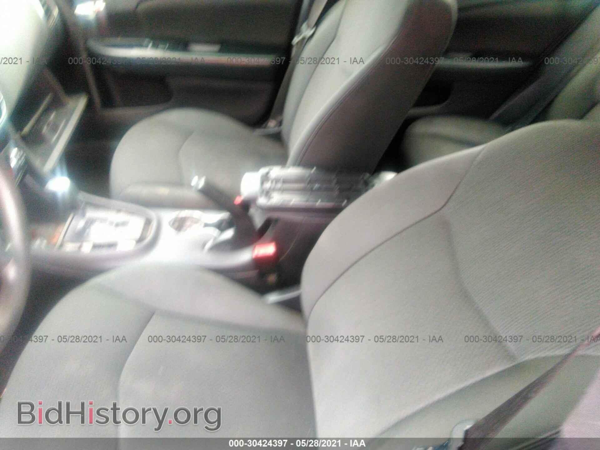 2011 CHRYSLER 200 - VIN: 1C3BC4FB9BN550792 - Photo 5