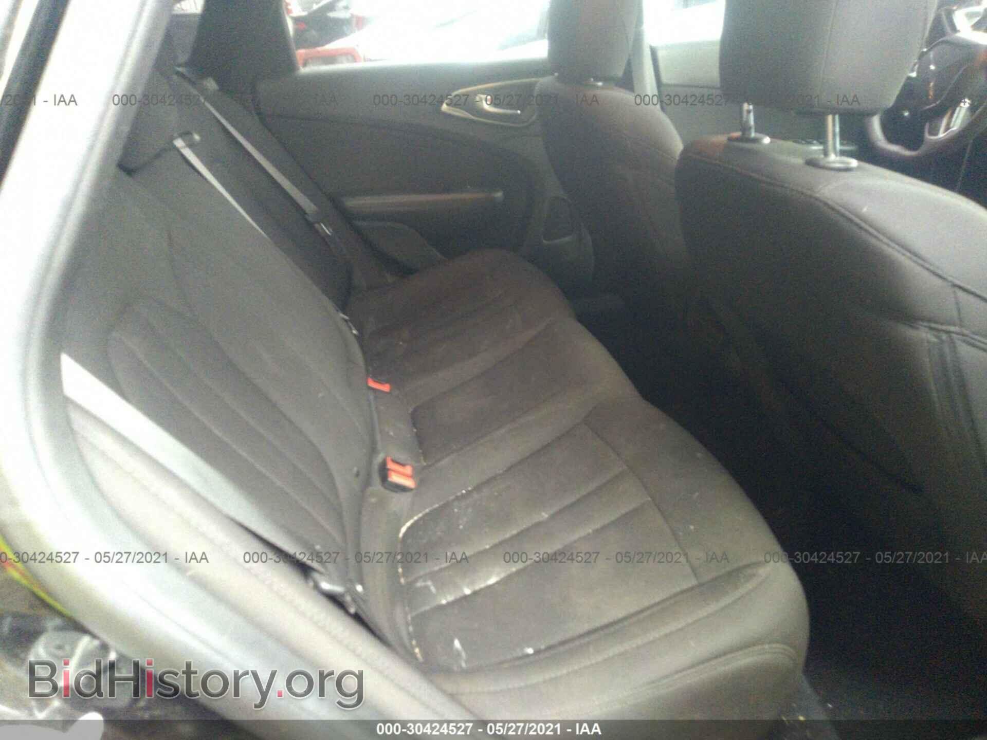 2015 CHRYSLER 200 - VIN: 1C3CCCAB2FN600671 - Фото 8