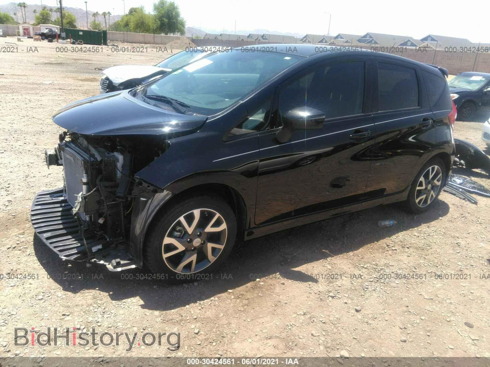 2015 NISSAN VERSA NOTE - VIN: 3N1CE2CPXFL446304 - Photo 2