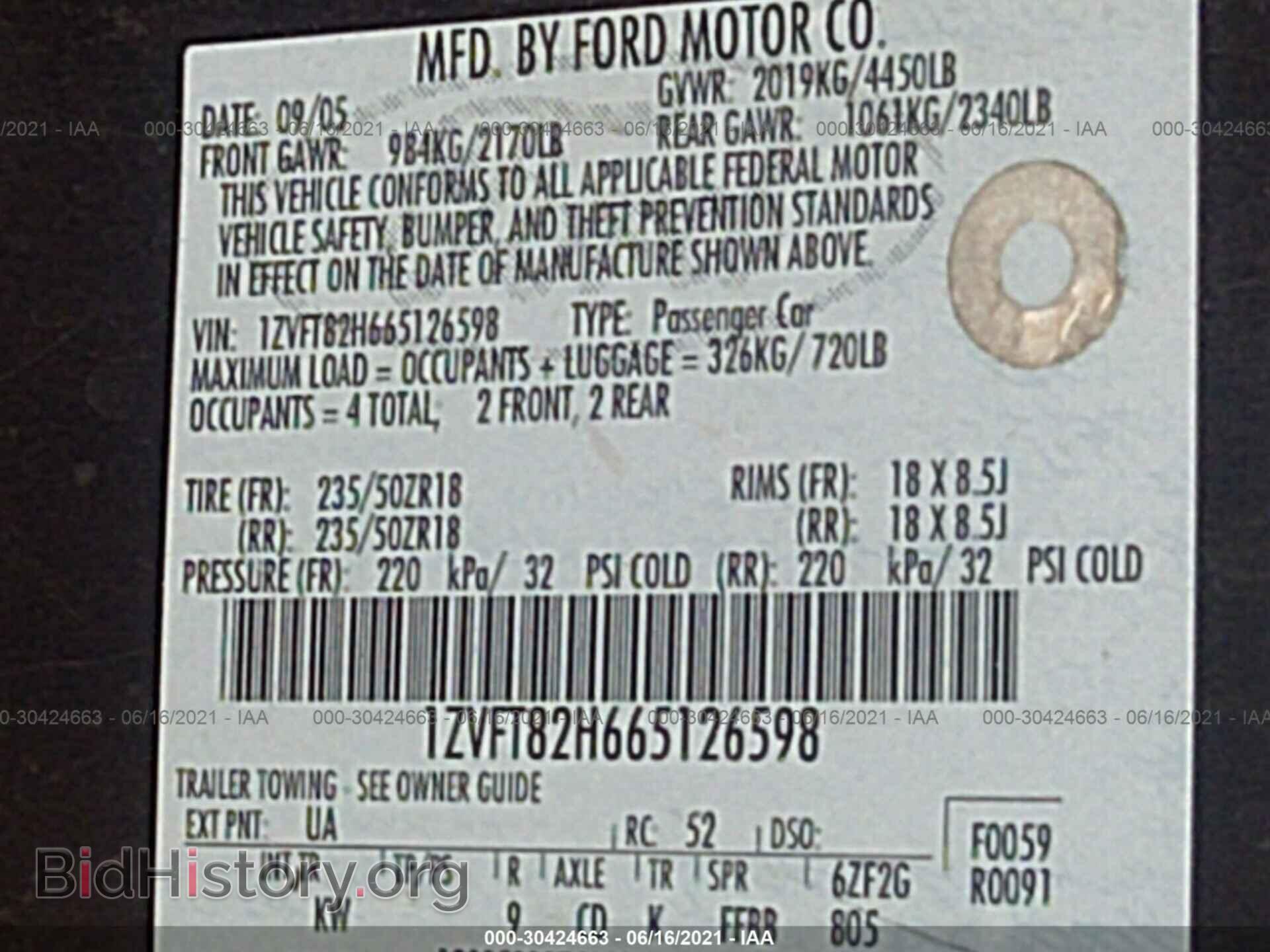 2006 FORD MUSTANG - VIN: 1ZVFT82H665126598 - Фото 9