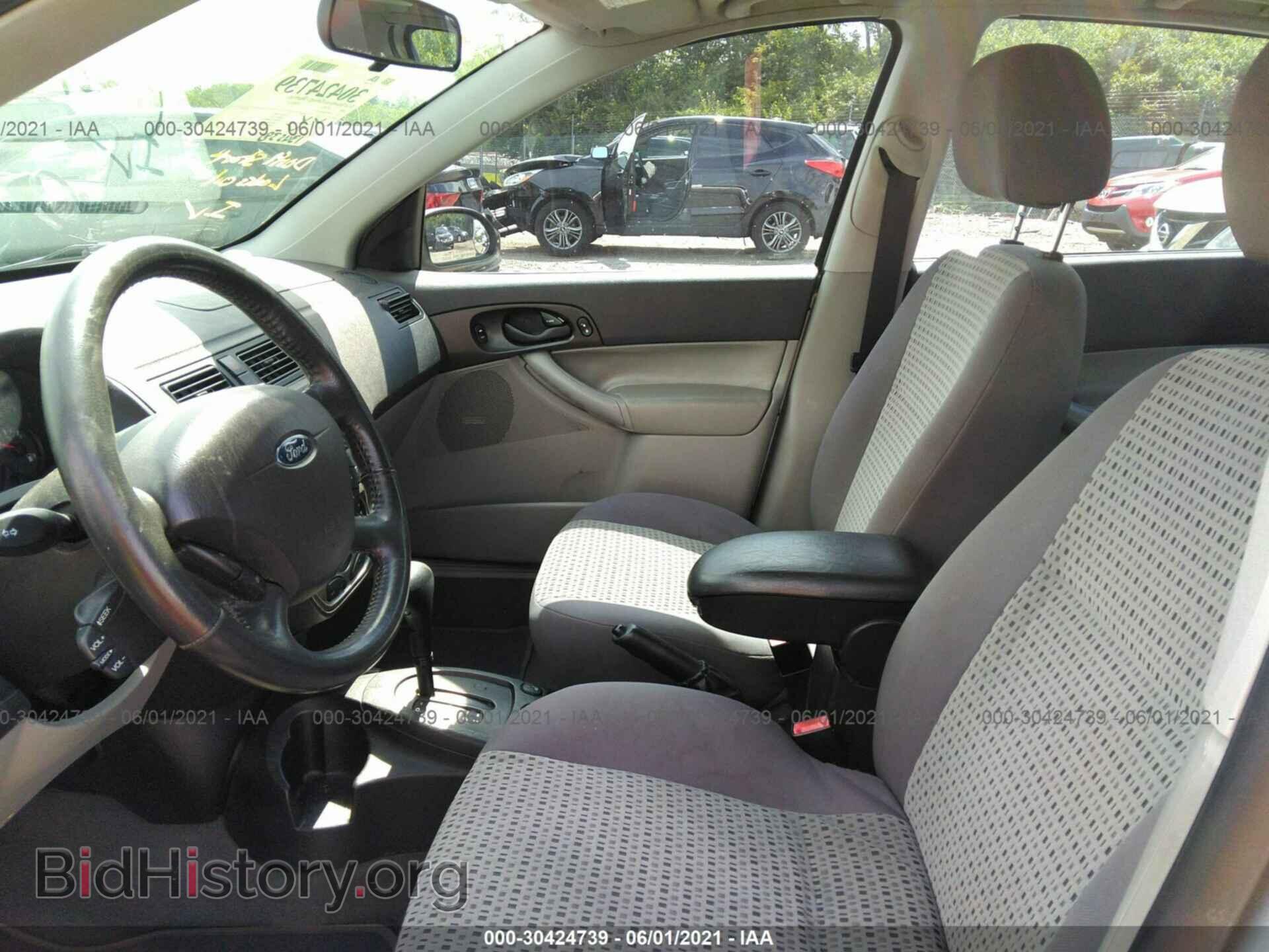 2006 FORD FOCUS - VIN: 1FAHP34N06W229733 - Фото 5