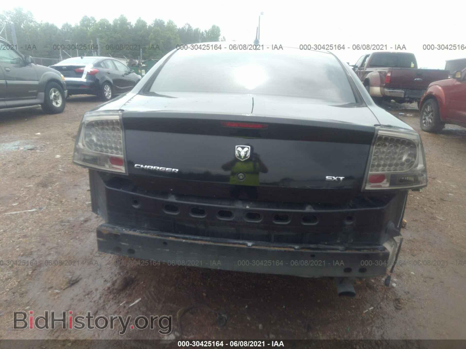 2008 DODGE CHARGER - VIN: 2B3KA33GX8H124253 - Фото 6