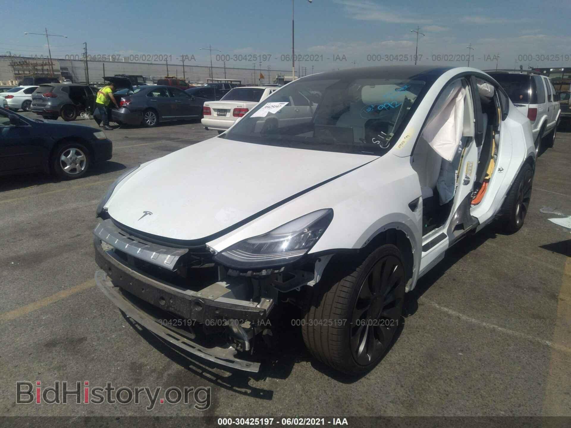 2021 TESLA MODEL Y - VIN: 5YJYGDEF9MF079100 - Фото 2