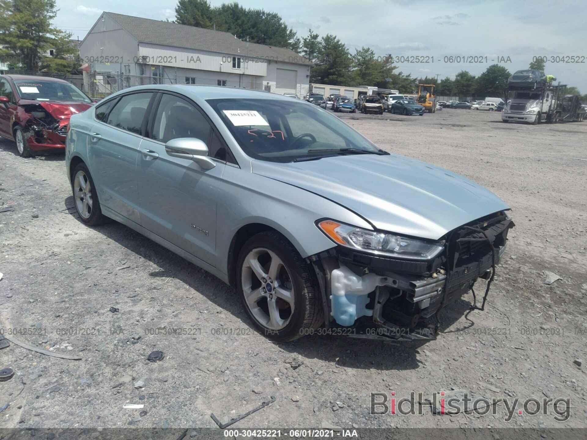 Photo 3FA6P0LU3DR197617 - FORD FUSION 2013