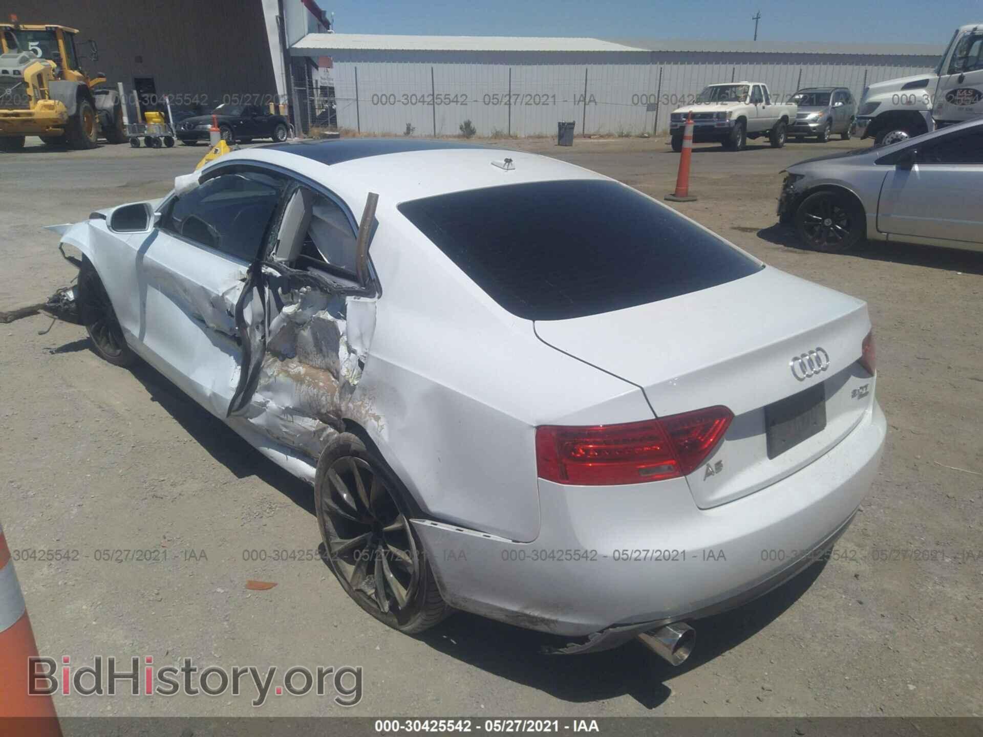 2014 AUDI A5 - VIN: WAUCFAFR8EA007333 - Фото 3