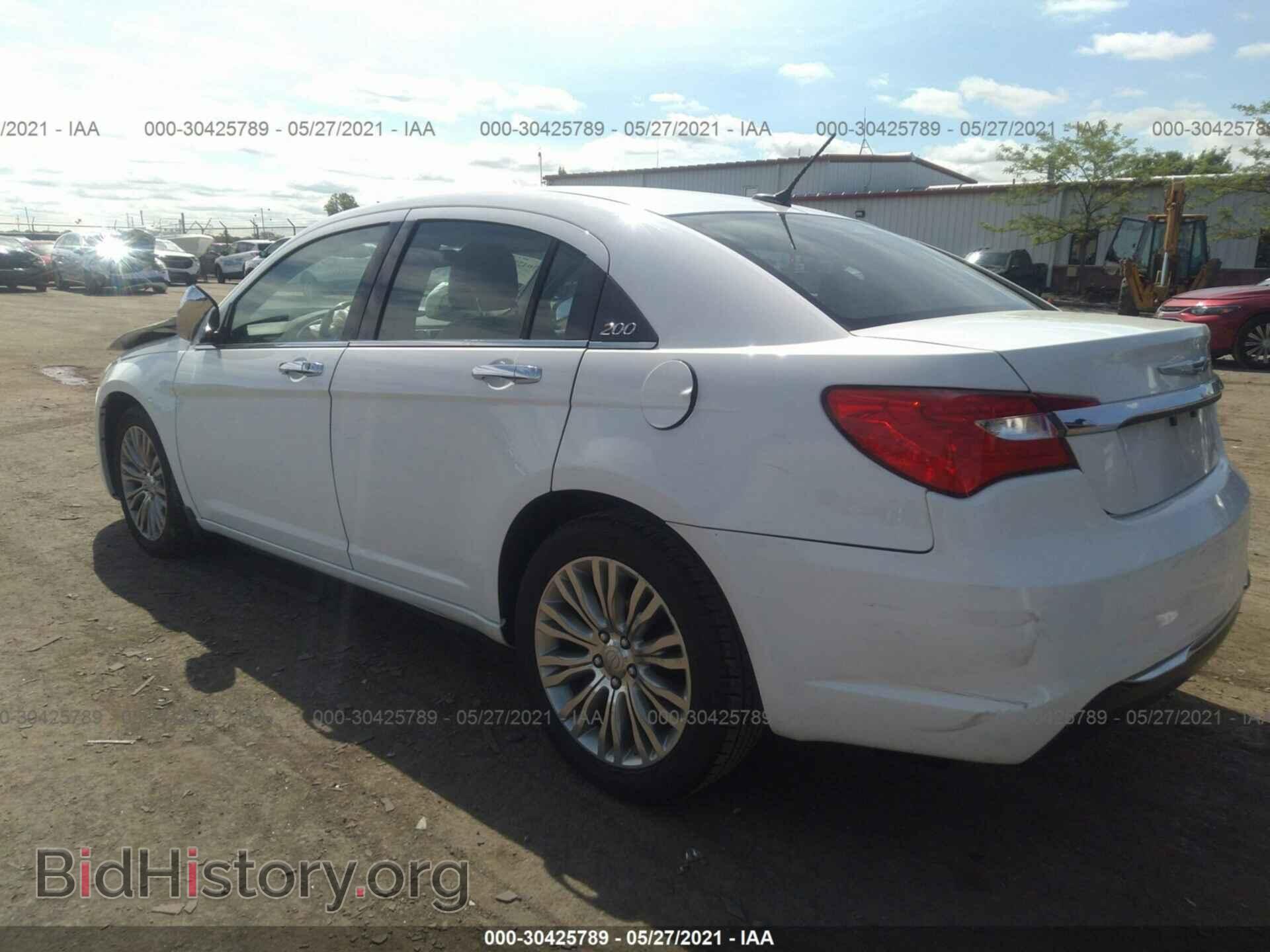 2012 CHRYSLER 200 - VIN: 1C3CCBCB8CN305156 - Фото 3