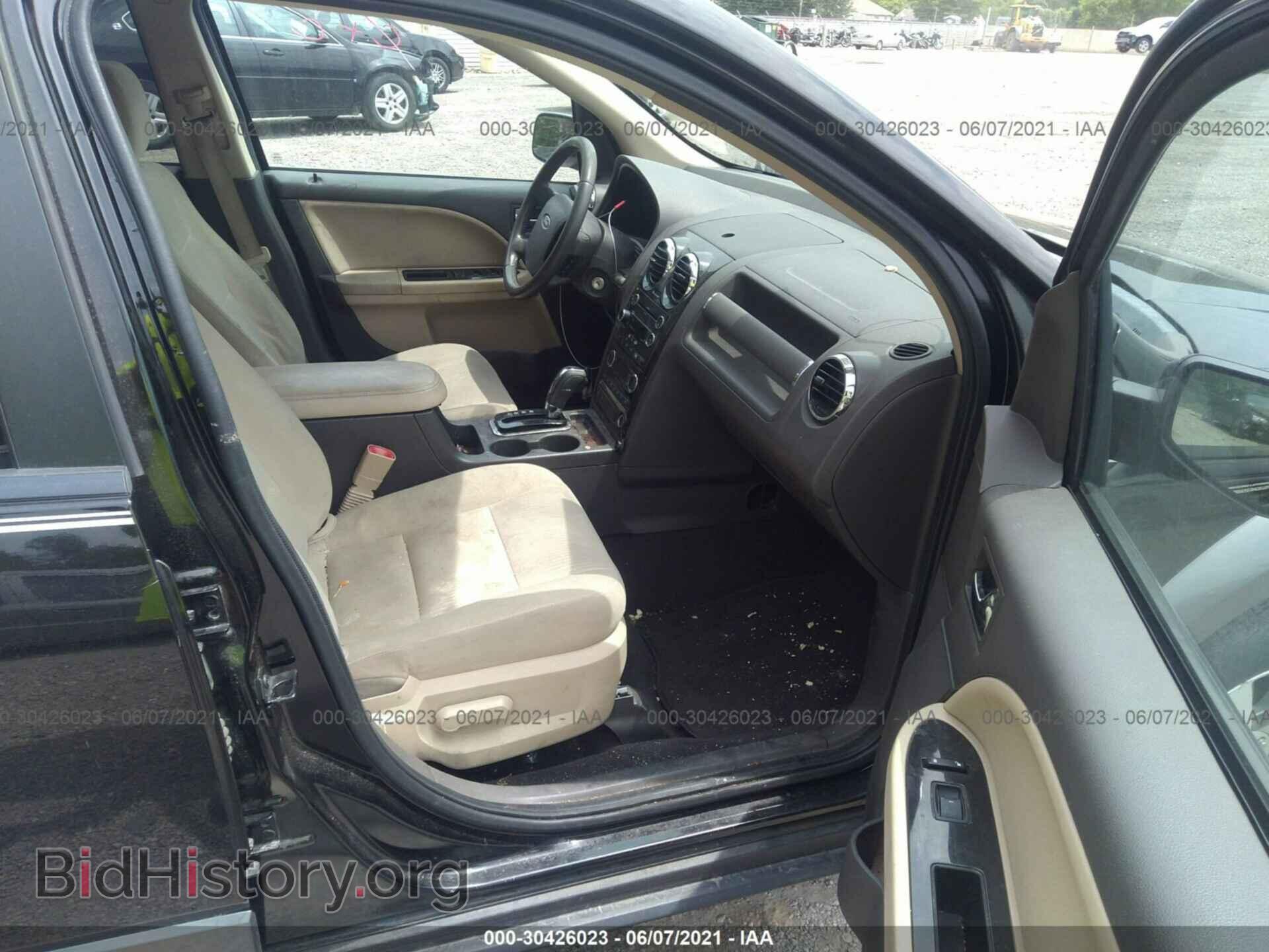 2008 FORD TAURUS X - VIN: 1FMDK02W88GA40628 - Фото 5