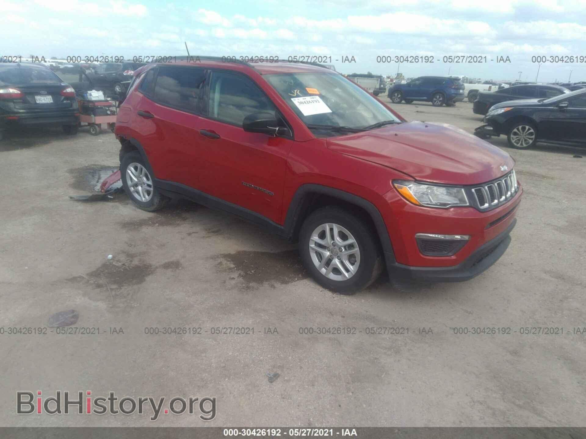 Photo 3C4NJCAB8HT605757 - JEEP COMPASS 2017