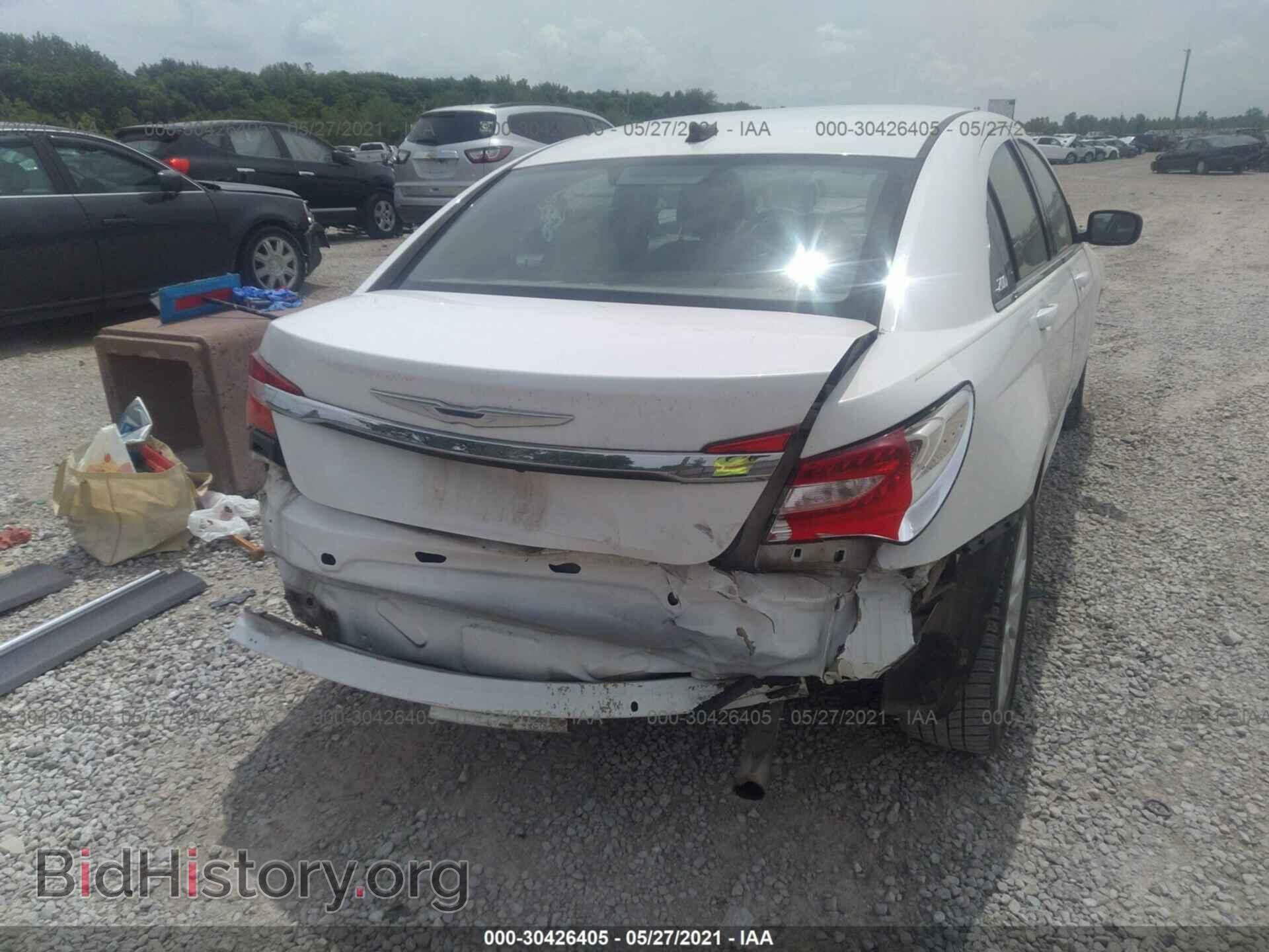 2013 CHRYSLER 200 - VIN: 1C3CCBAB5DN604740 - Фото 6