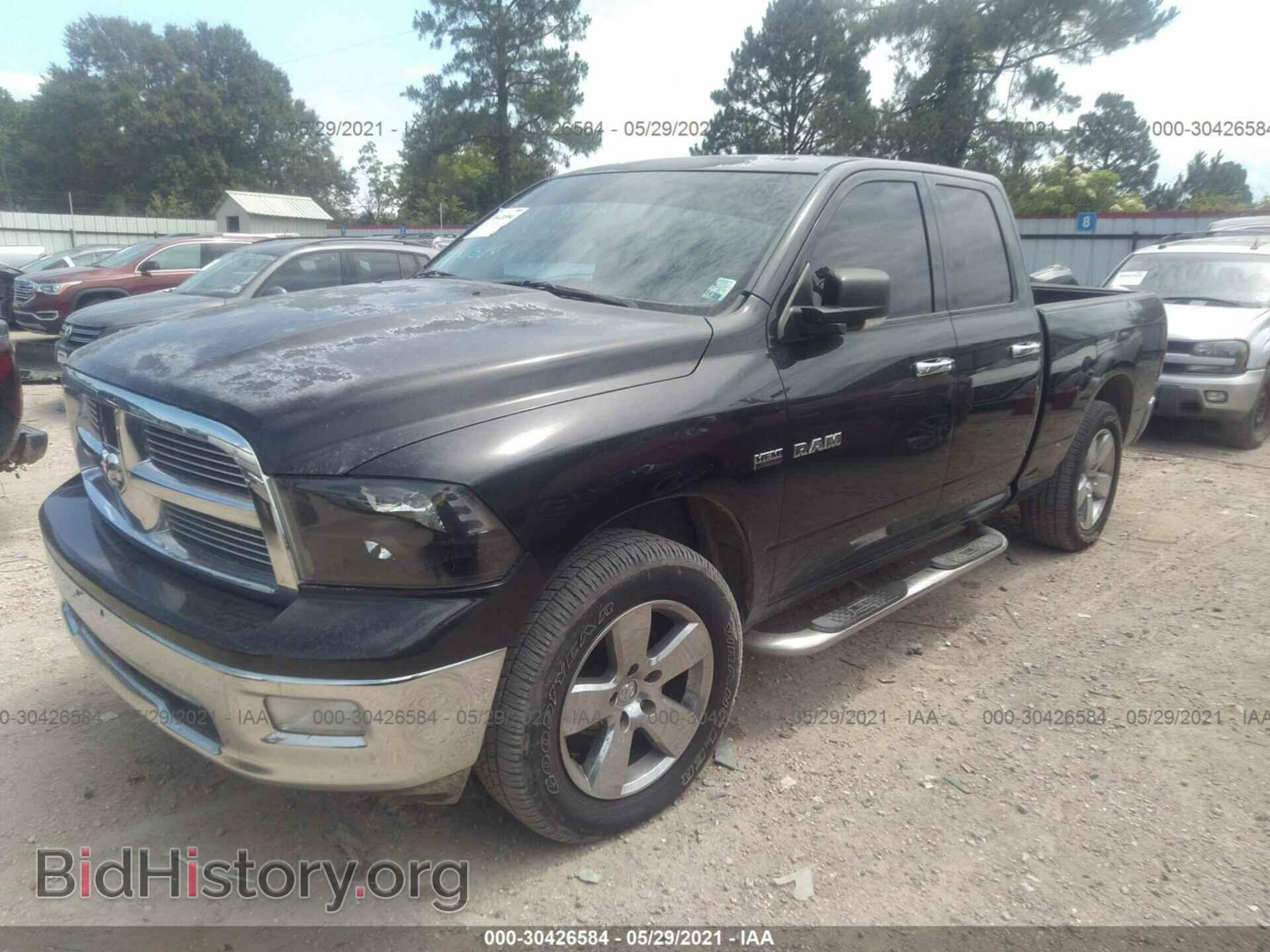 2010 DODGE RAM 1500 - VIN: 1D7RB1GT9AS250033 - Фото 2