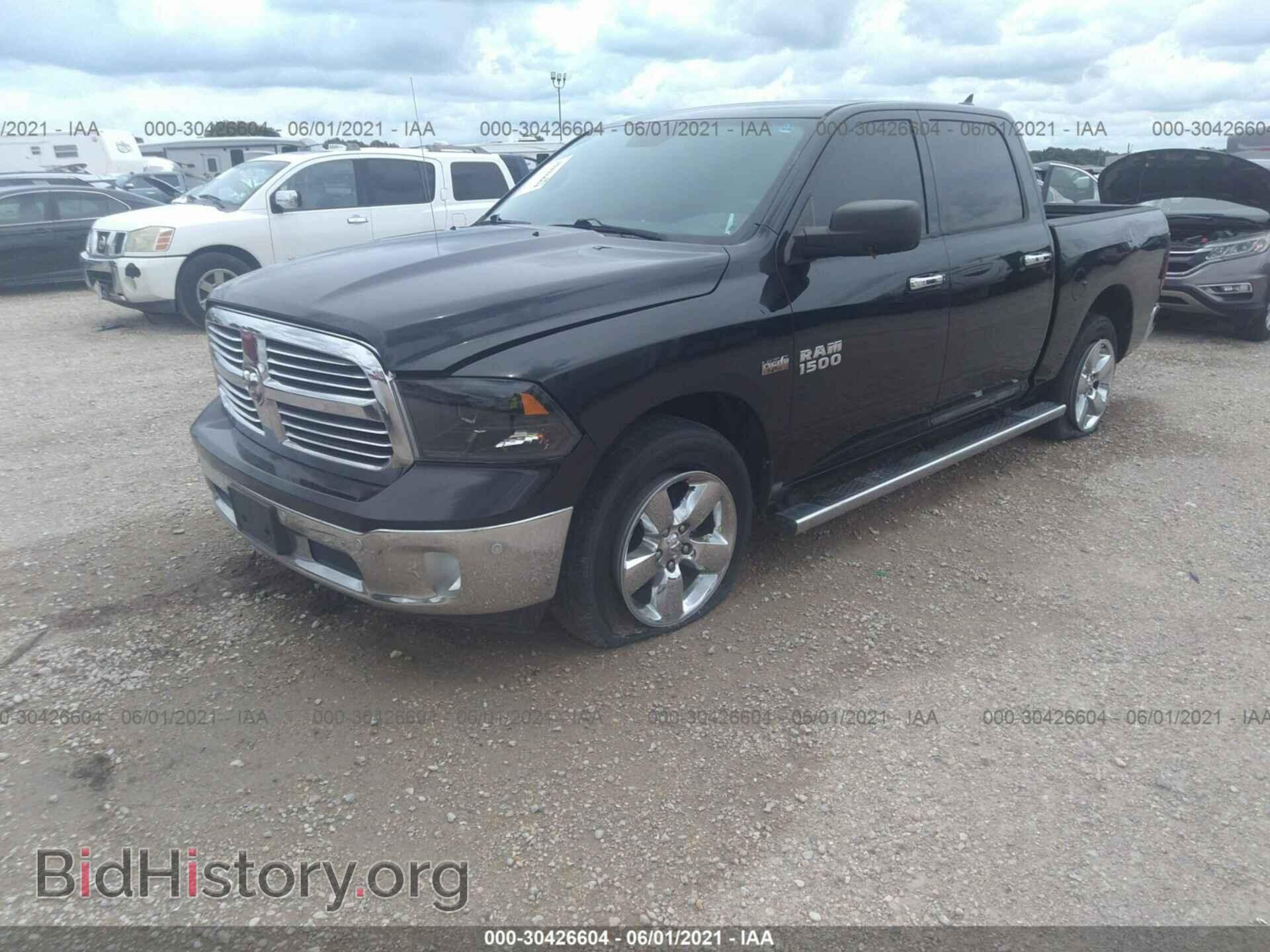 2015 RAM 1500 - VIN: 1C6RR6LT6FS604596 - Photo 2