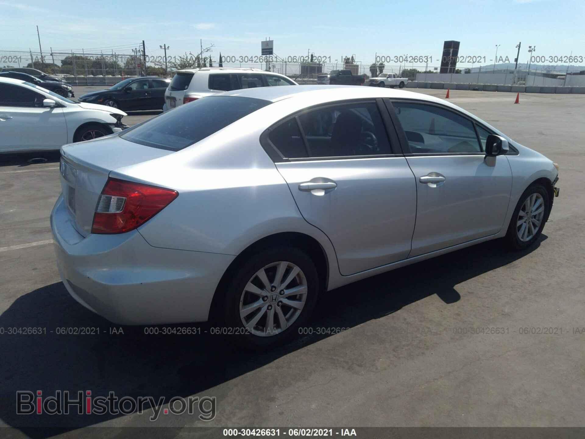 2012 HONDA CIVIC SDN - VIN: 2HGFB2F8XCH531673 - Фото 4