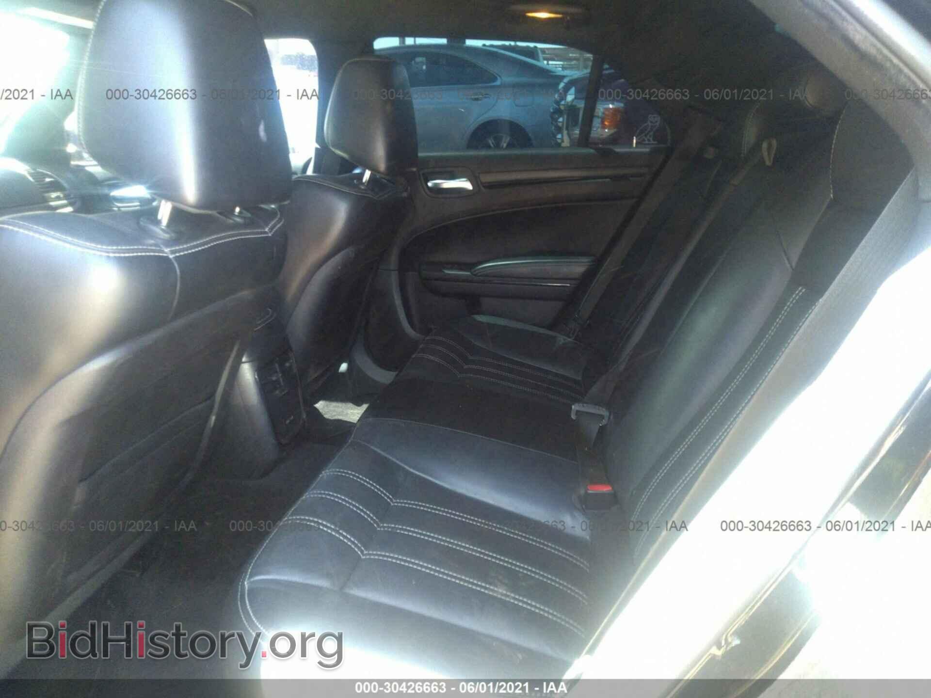 2015 CHRYSLER 300 - VIN: 2C3CCABG7FH842069 - Фото 8