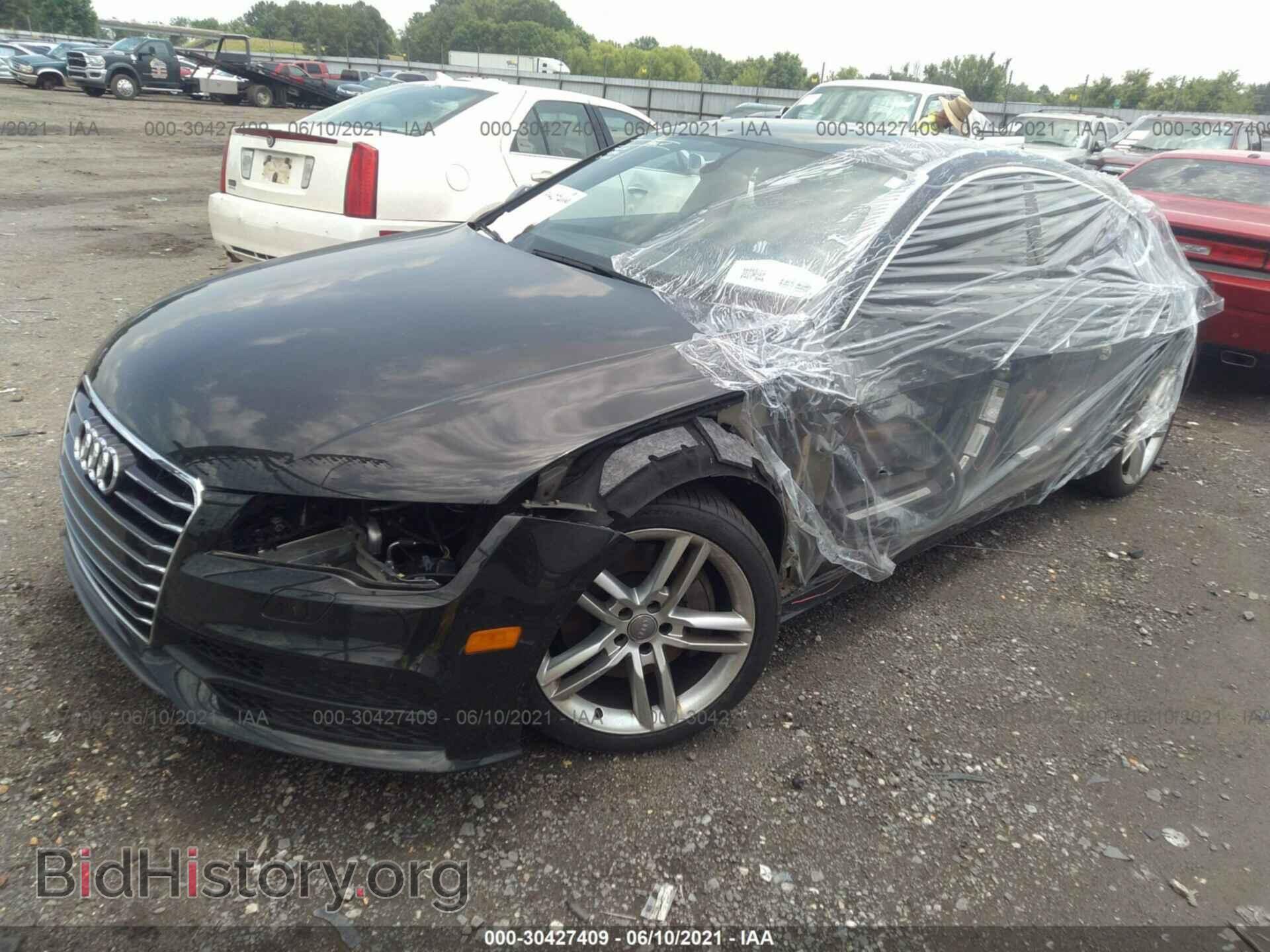 2013 AUDI A7 - VIN: WAU2GAFC6DN095892 - Фото 2