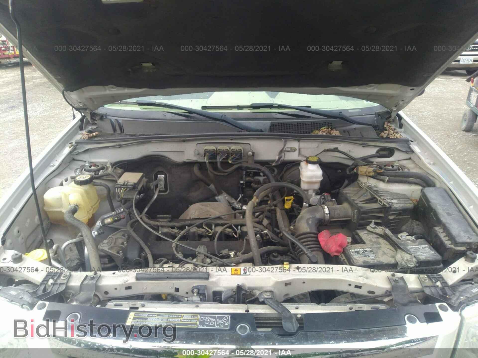 2008 MAZDA TRIBUTE - VIN: 4F2CZ02Z88KM32415 - Фото 10