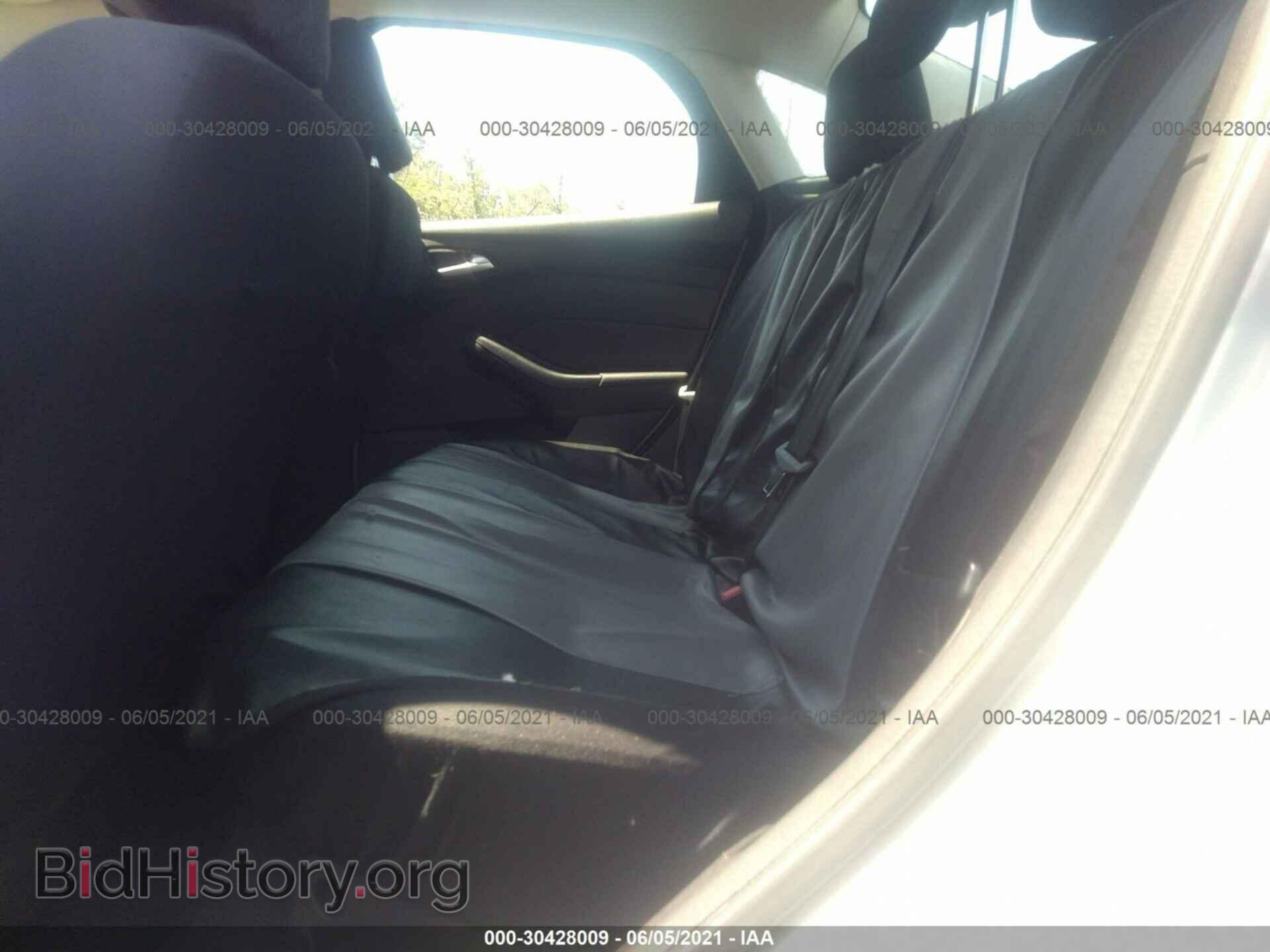2017 FORD FOCUS - VIN: 1FADP3F2XHL216154 - Фото 8
