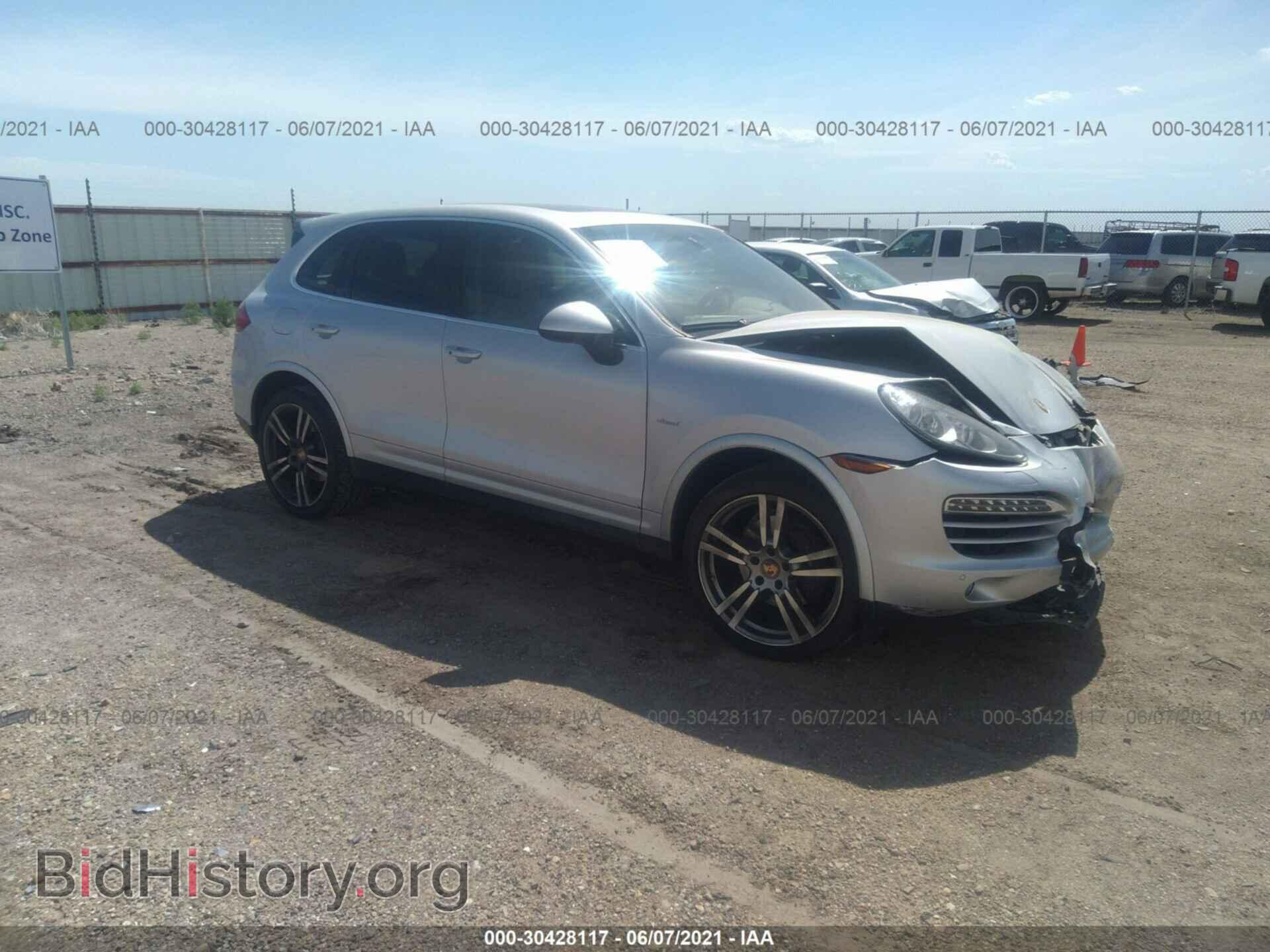 Фотография WP1AF2A23ELA32783 - PORSCHE CAYENNE 2014