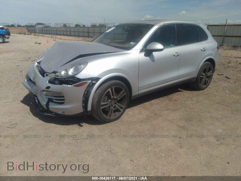 2014 Porsche CAYENNE (VIN WP1AF2A23ELA32783) — фото 2 из 11