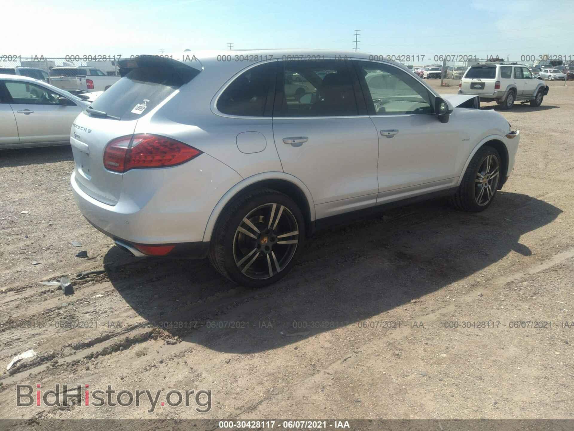 2014 PORSCHE CAYENNE - VIN: WP1AF2A23ELA32783 - Фото 4
