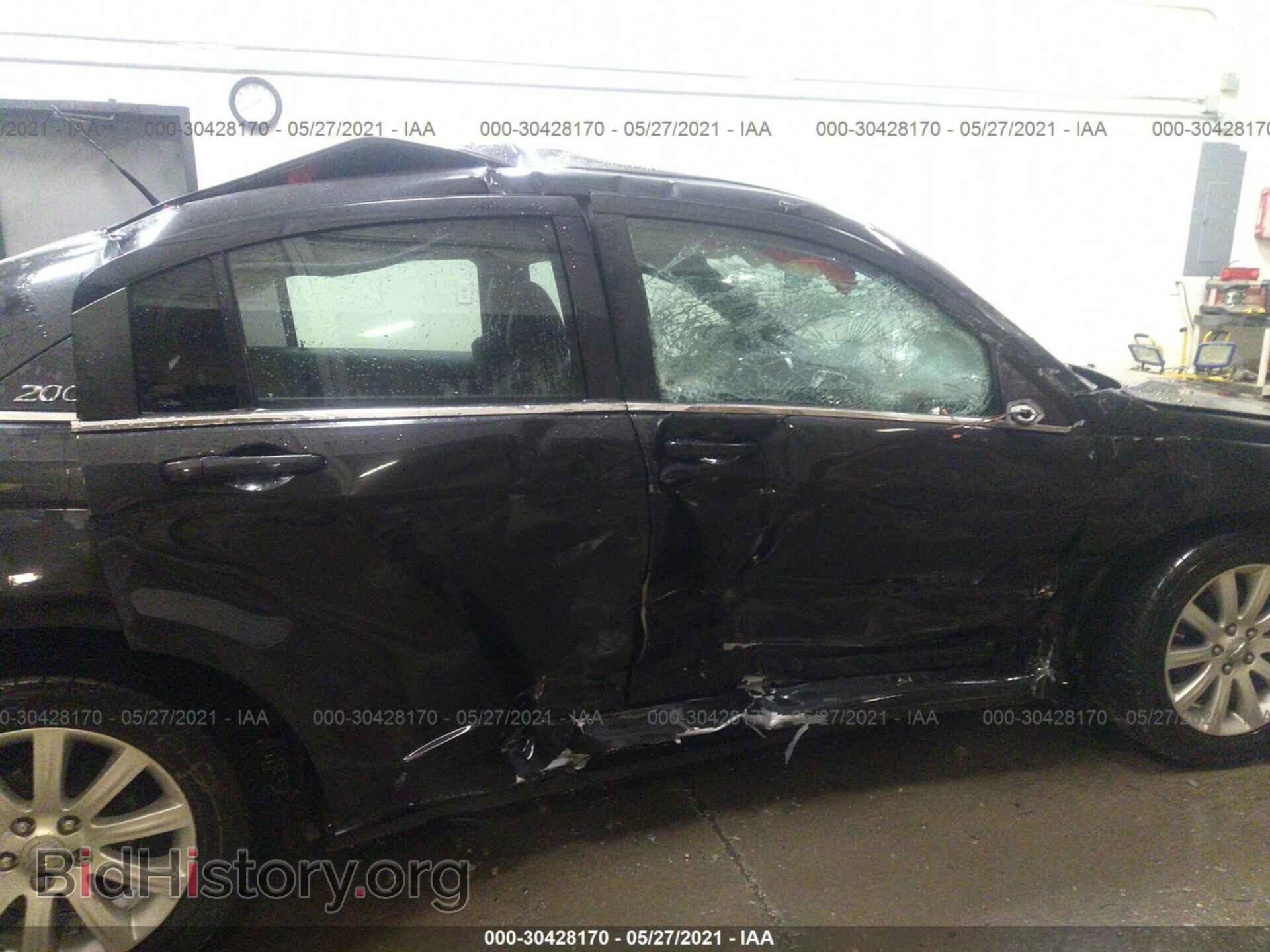 2011 CHRYSLER 200 - VIN: 1C3BC1FB5BN512006 - Фото 6