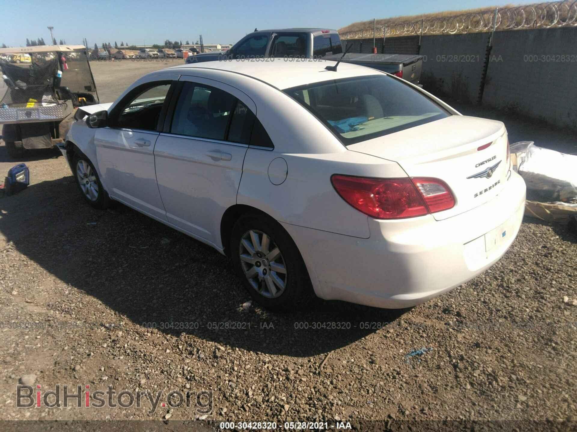 2010 CHRYSLER SEBRING - VIN: 1C3CC4FB4AN121255 - Фото 3