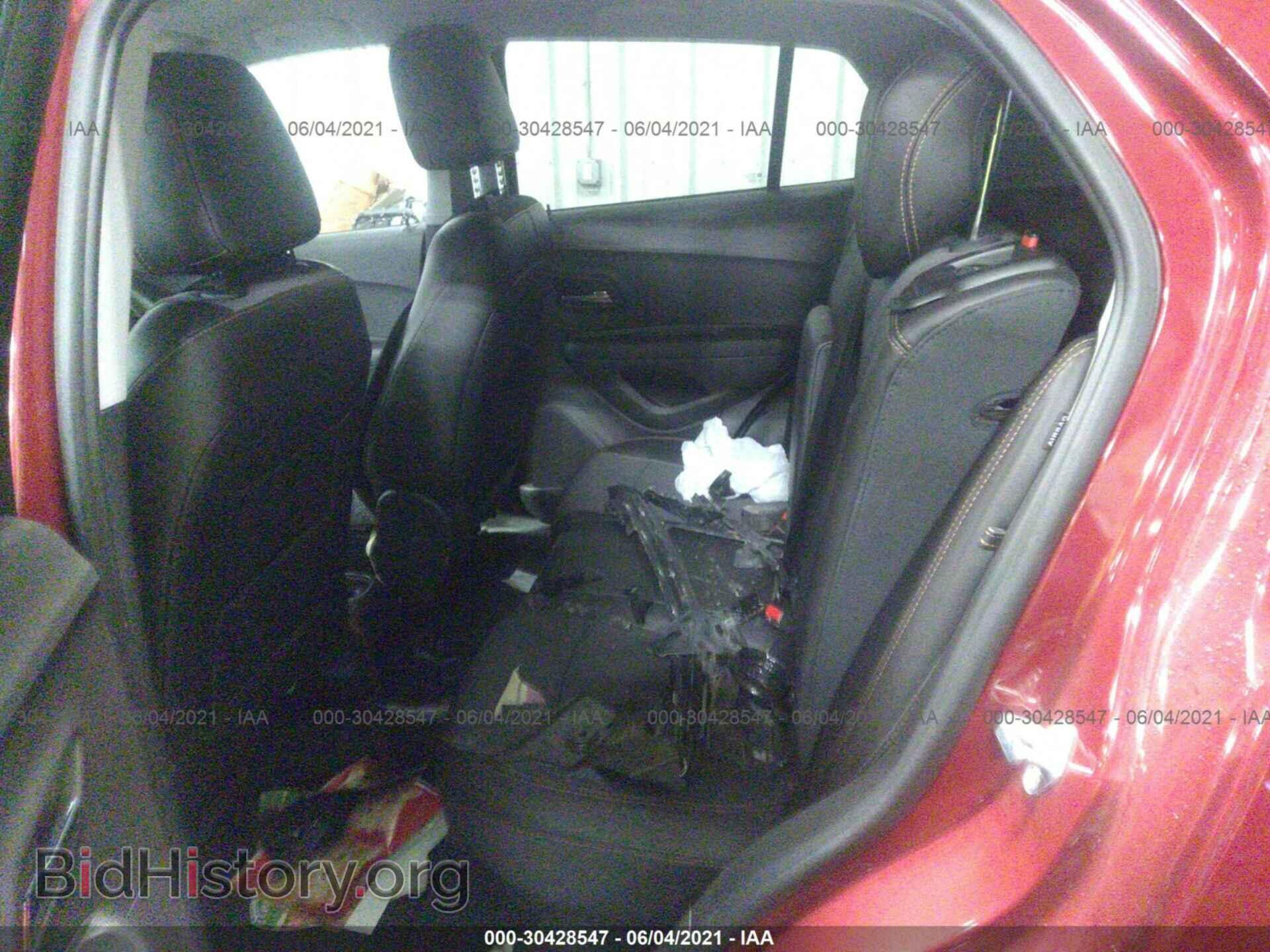 2018 CHEVROLET TRAX - VIN: 3GNCJPSB2JL315749 - Фото 8