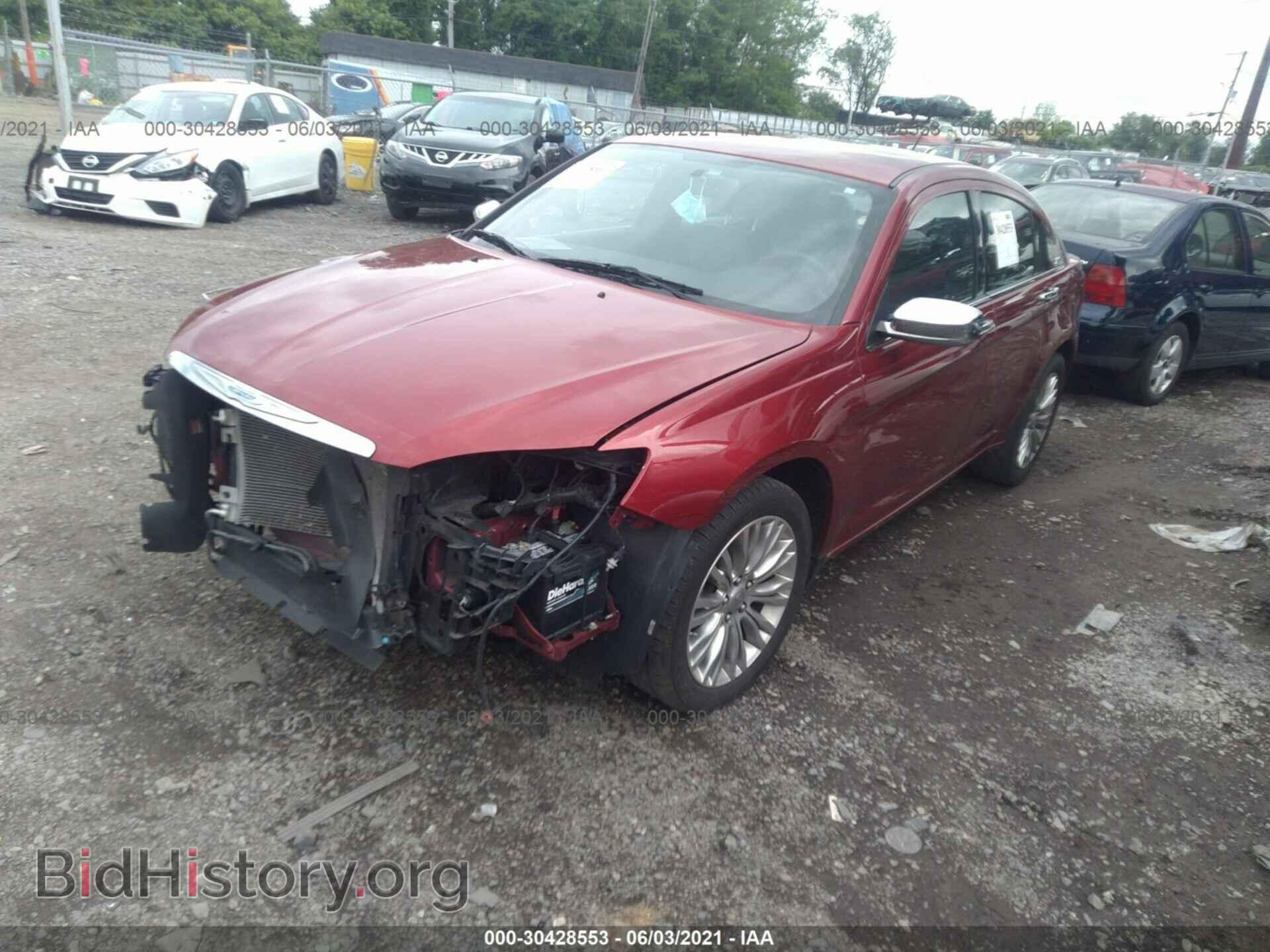 2012 CHRYSLER 200 - VIN: 1C3CCBCB0CN208680 - Photo 2