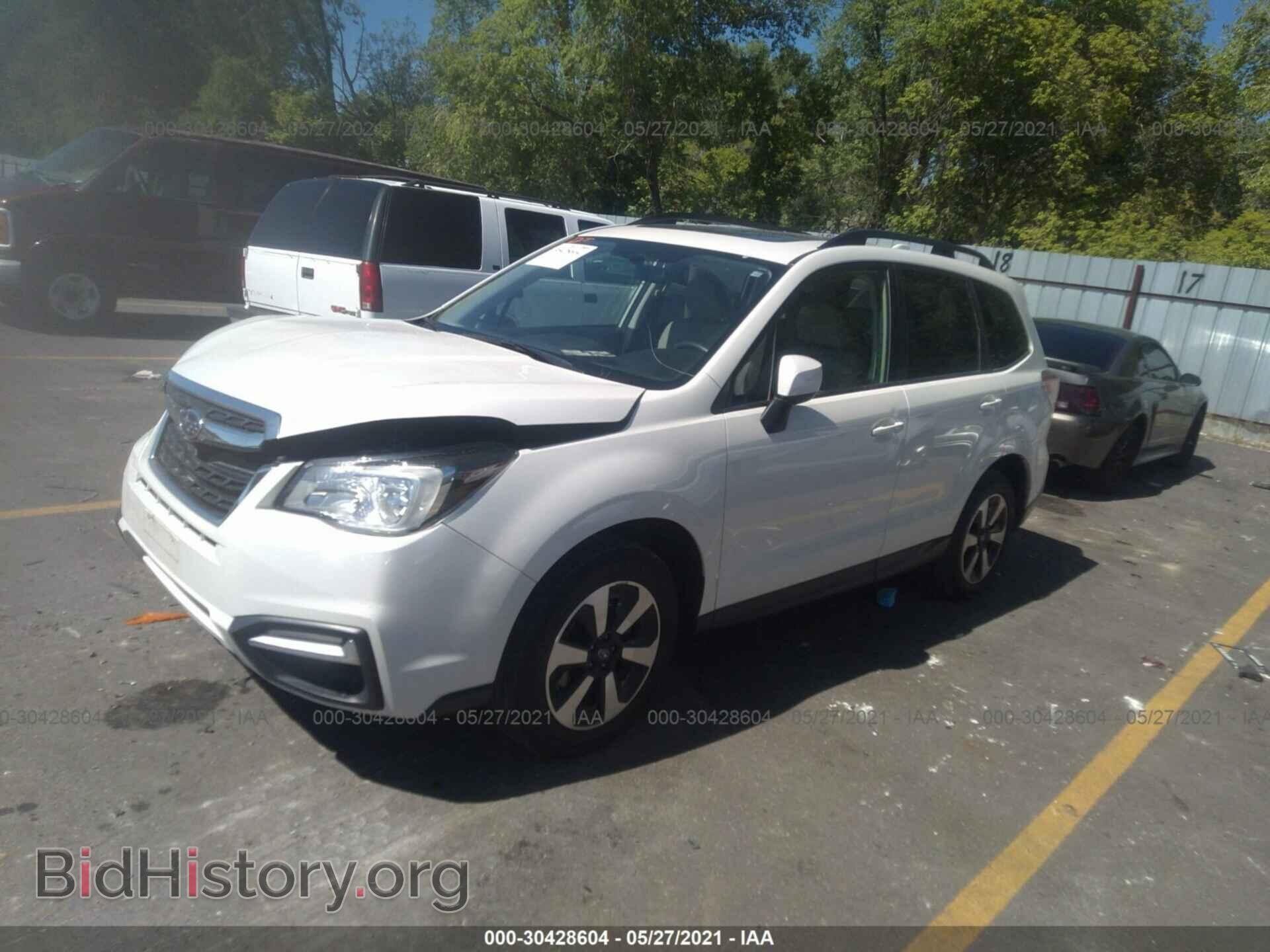 2017 SUBARU FORESTER - VIN: JF2SJADC6HH466997 - Фото 2