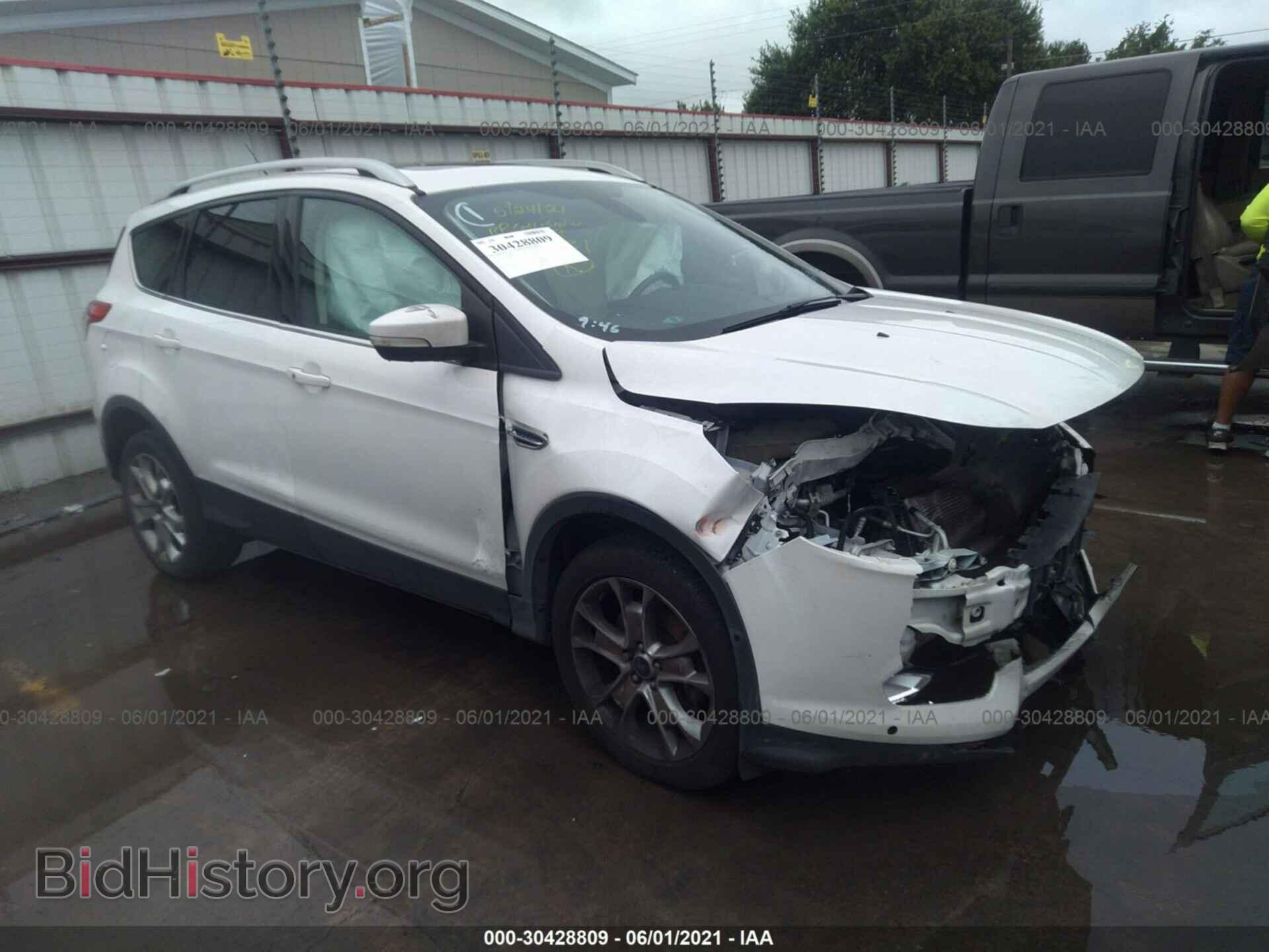 Фотография 1FMCU0J96EUC66827 - FORD ESCAPE 2014