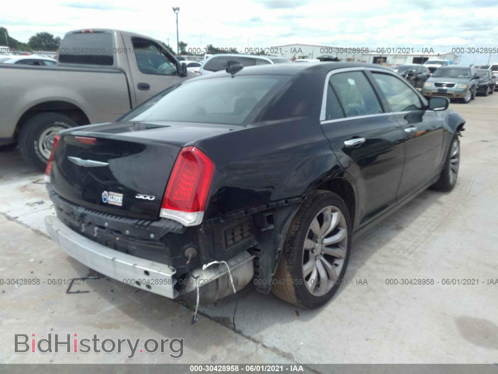 2018 CHRYSLER 300 - VIN: 2C3CCAEG9JH164848 - Фото 4