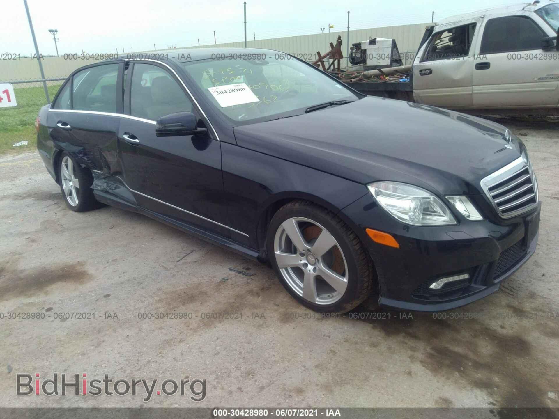Фотография WDDHF5GB3AA113562 - MERCEDES-BENZ E-CLASS 2010