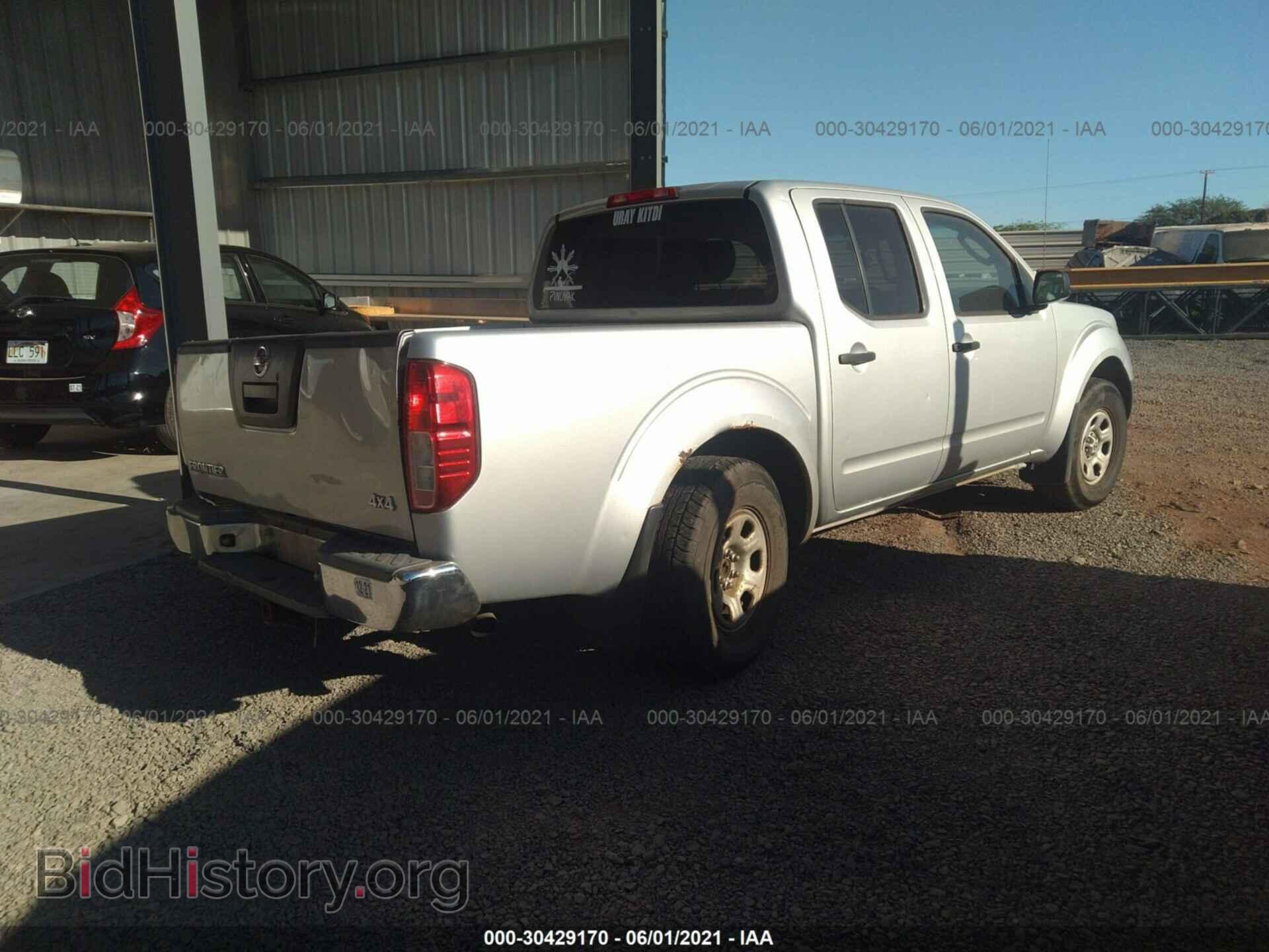 2011 NISSAN FRONTIER - VIN: 1N6AD0EV1BC434570 - Фото 4