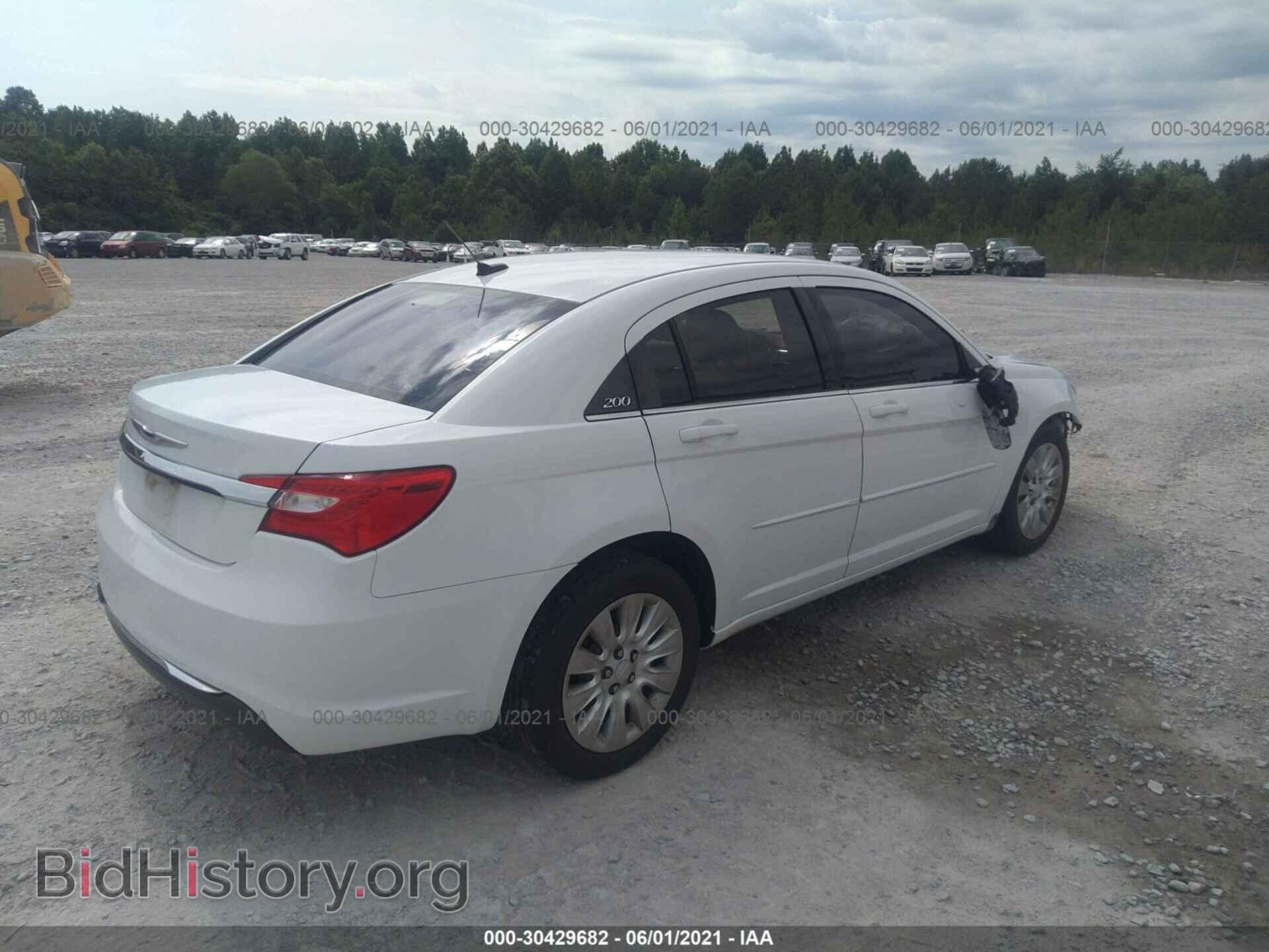 2012 CHRYSLER 200 - VIN: 1C3CCBAB6CN118923 - Фото 4