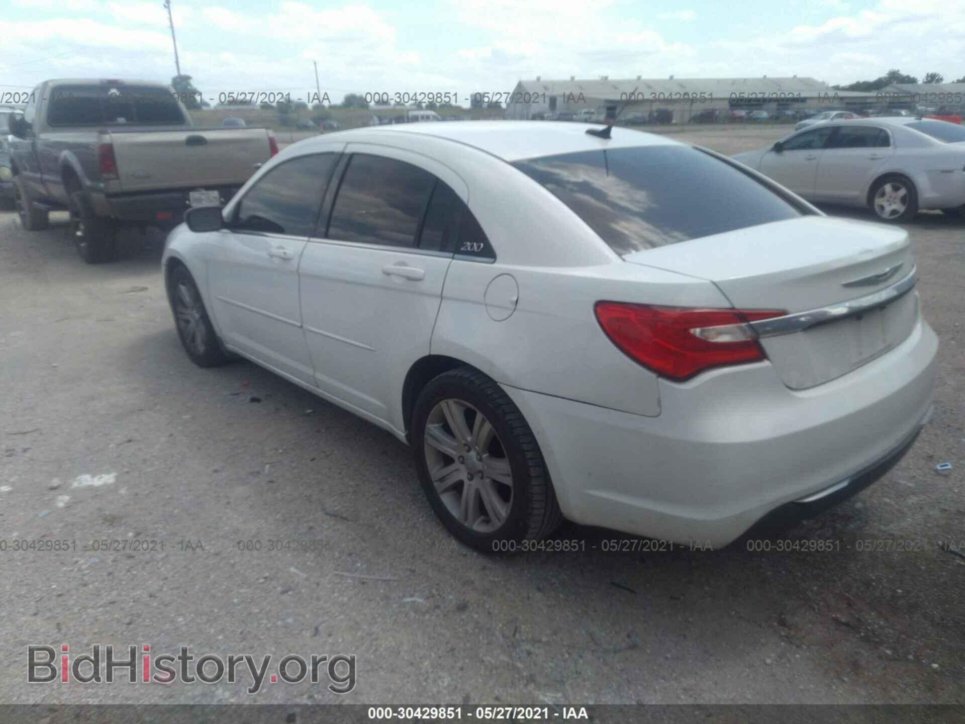 2012 CHRYSLER 200 - VIN: 1C3CCBAB7CN317253 - Фото 3