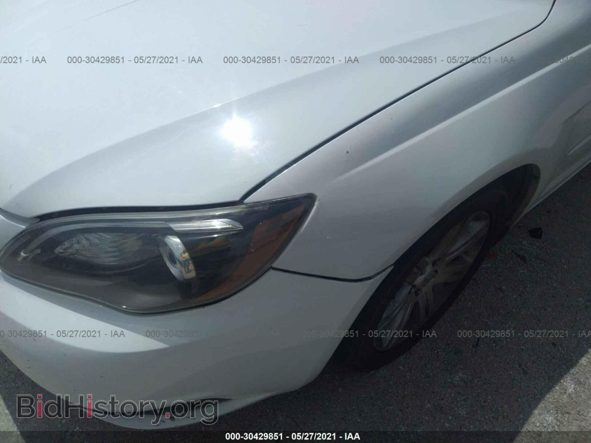 2012 CHRYSLER 200 - VIN: 1C3CCBAB7CN317253 - Фото 6