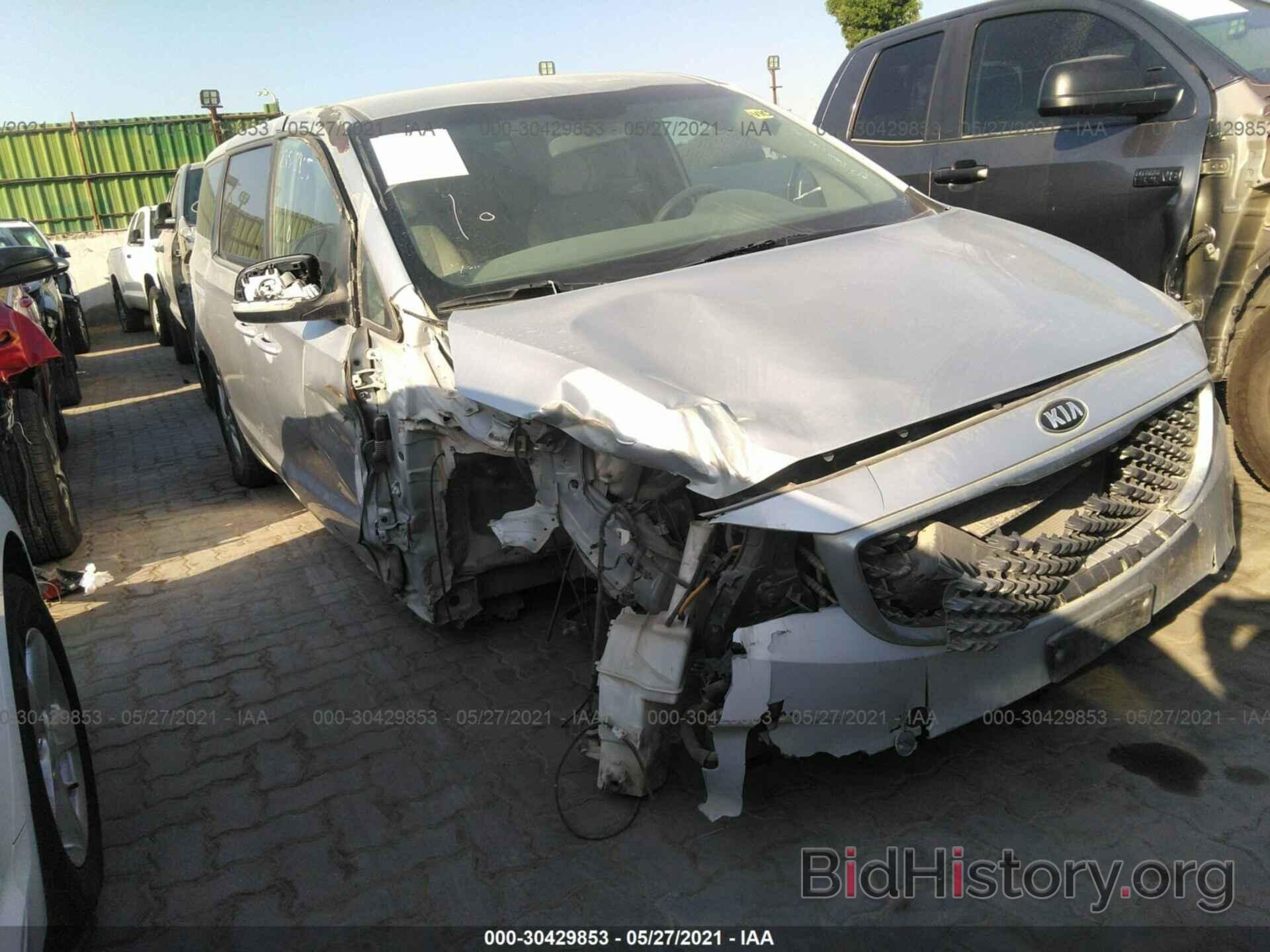 Photo 00000000000227308 - KIA SEDONA 2017