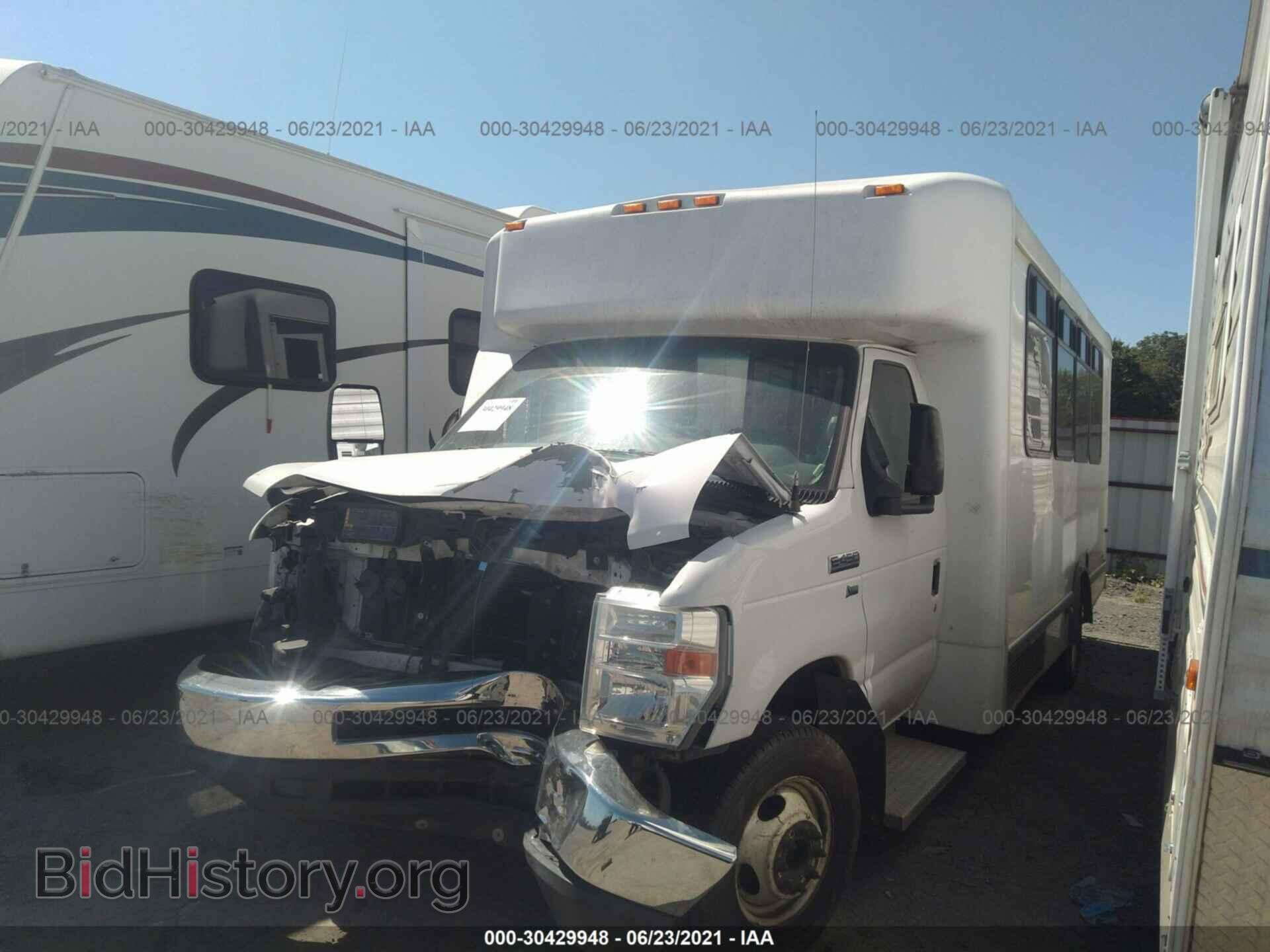 2015 FORD ECONOLINE - VIN: 1FDEE4FL7FDA08433 - Фото 2