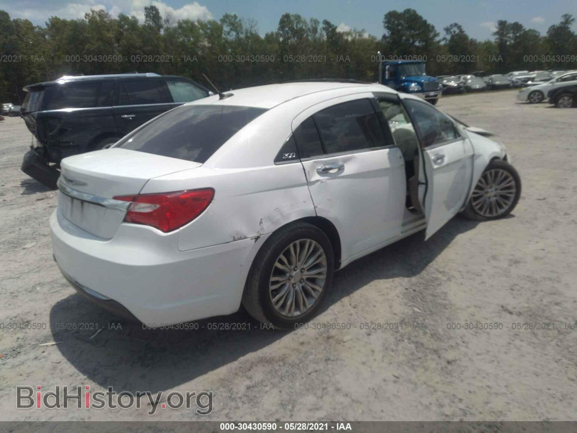 2012 CHRYSLER 200 - VIN: 1C3CCBCB7CN211172 - Фото 4