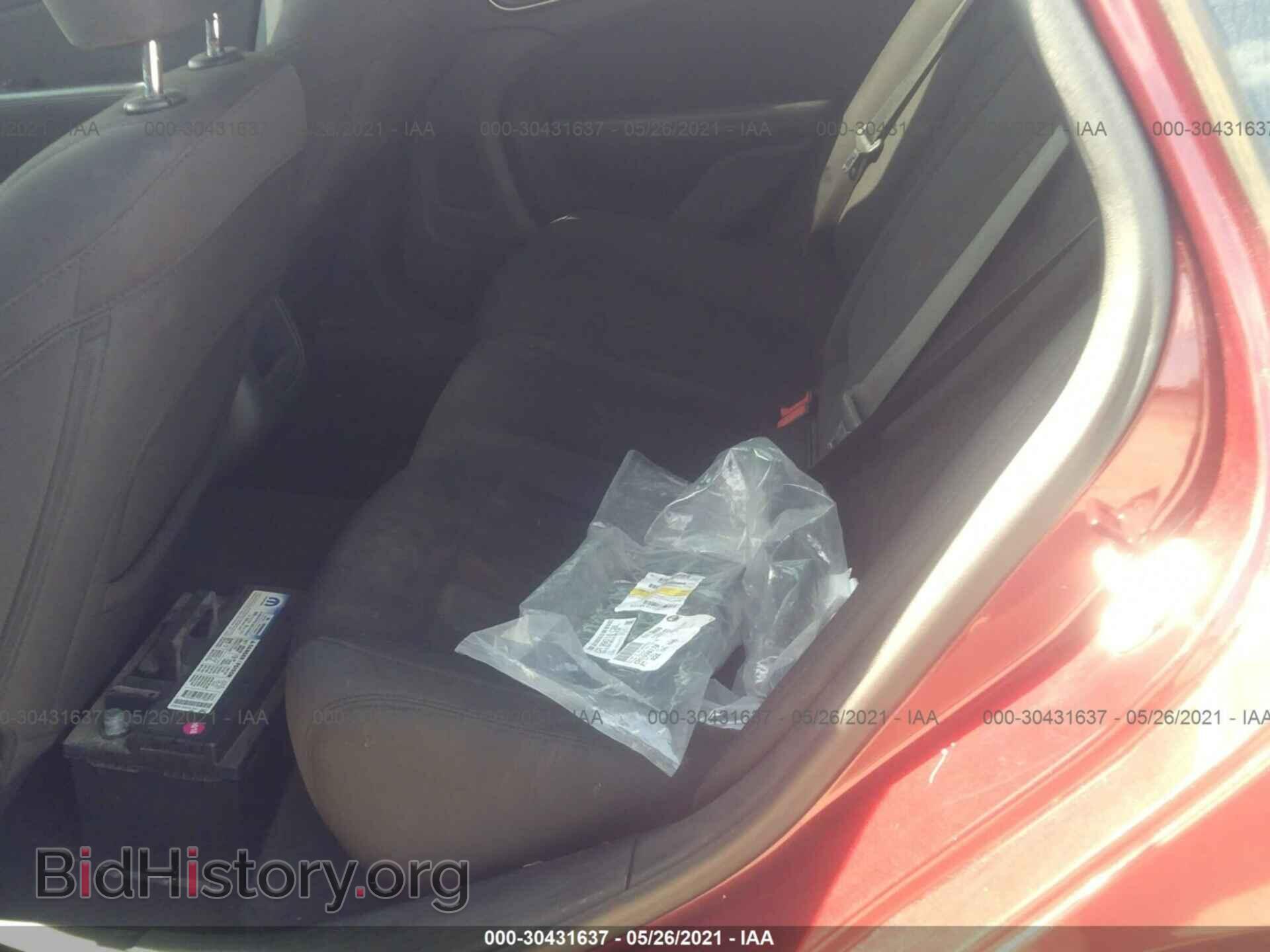 2016 CHRYSLER 200 - VIN: 1C3CCCAB3GN129793 - Фото 8