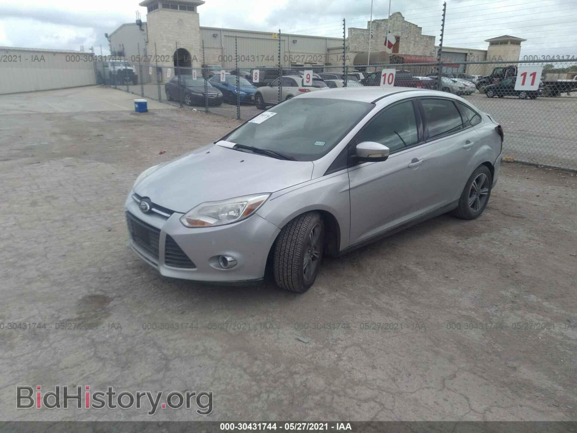 2014 FORD FOCUS - VIN: 1FADP3F28EL451518 - Фото 2