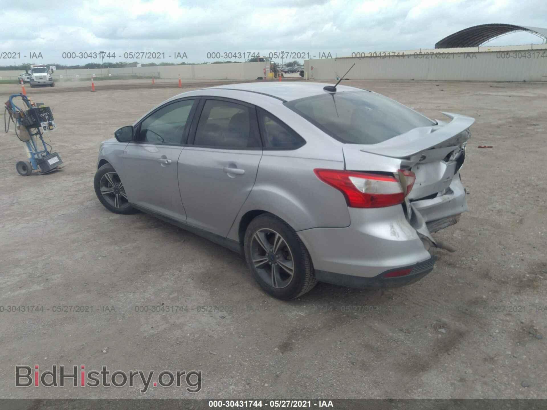 2014 FORD FOCUS - VIN: 1FADP3F28EL451518 - Фото 3