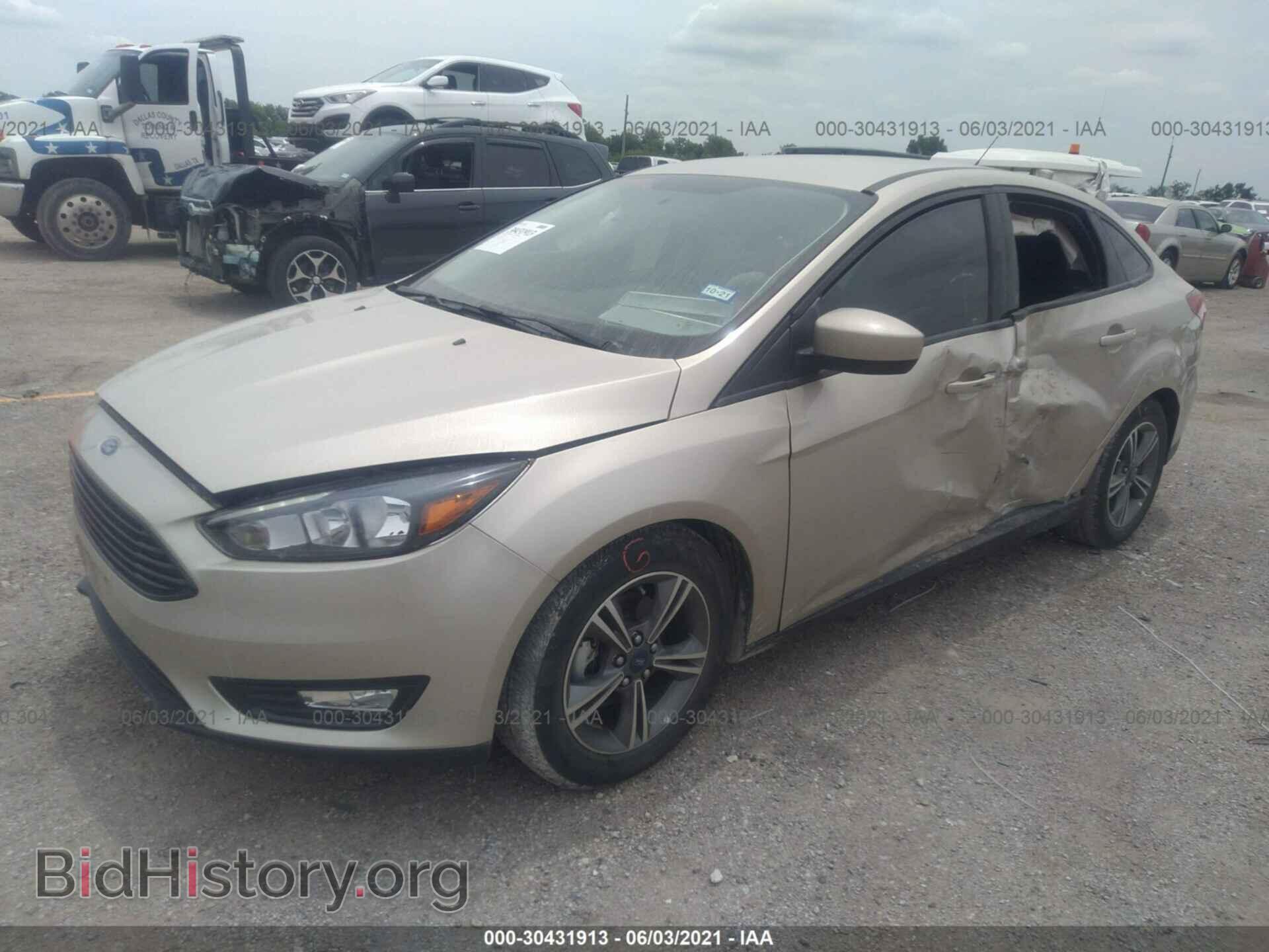 2018 FORD FOCUS - VIN: 1FADP3FE6JL210853 - Фото 2