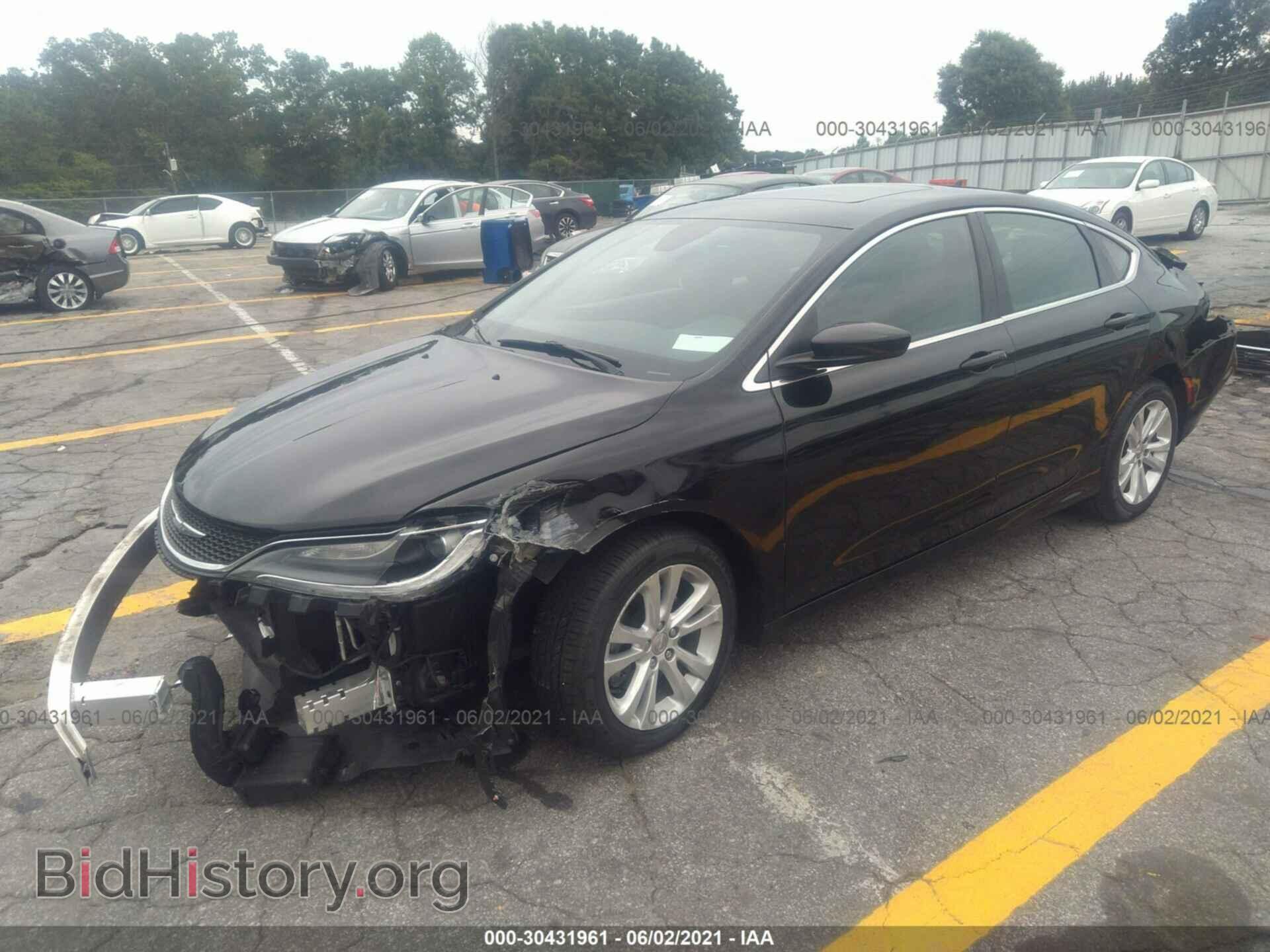 2016 CHRYSLER 200 - VIN: 1C3CCCAB6GN169379 - Фото 2