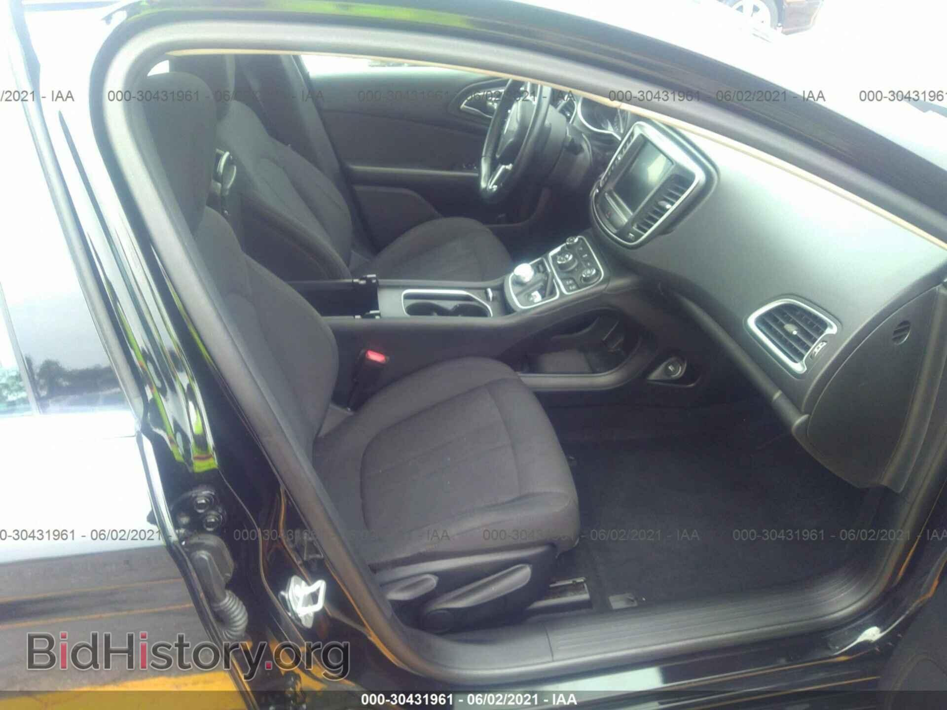 2016 CHRYSLER 200 - VIN: 1C3CCCAB6GN169379 - Фото 5