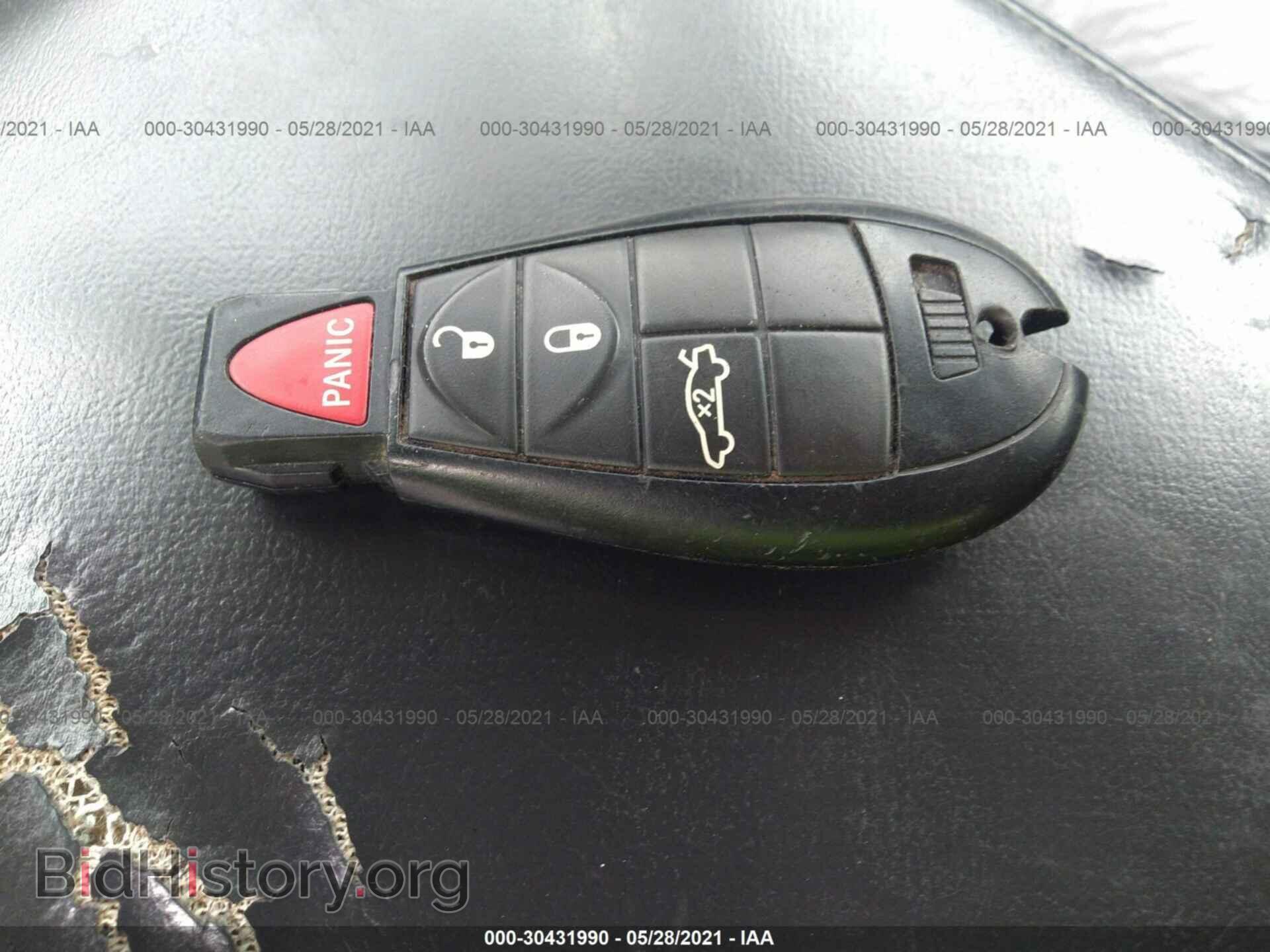 2009 CHRYSLER 300 - VIN: 2C3KA43D39H577761 - Фото 11